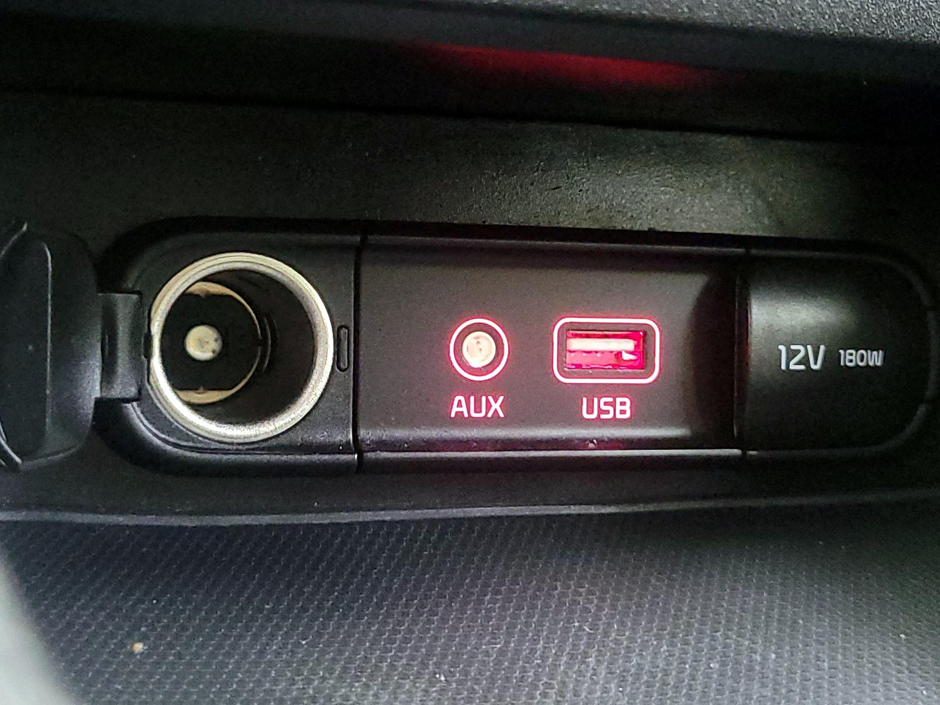 Thumbnail: 2021 Kia Forte - 18