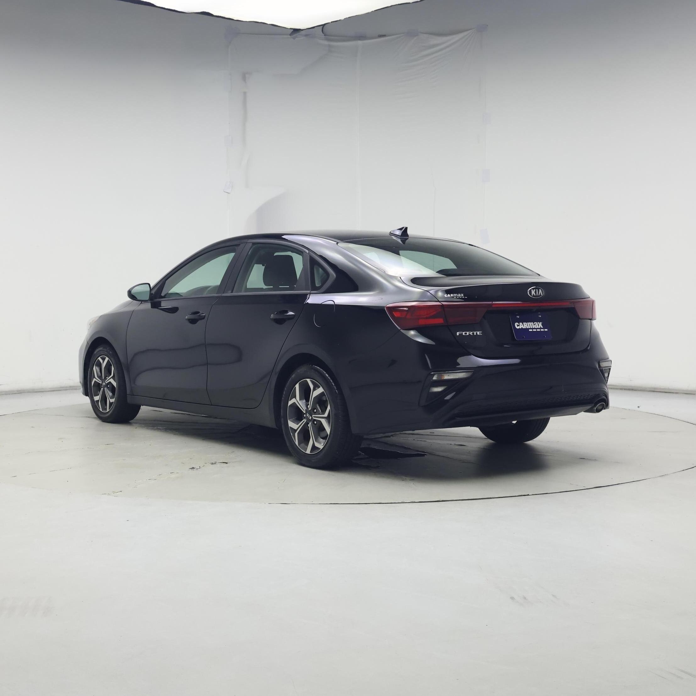 Thumbnail: 2021 Kia Forte - 2