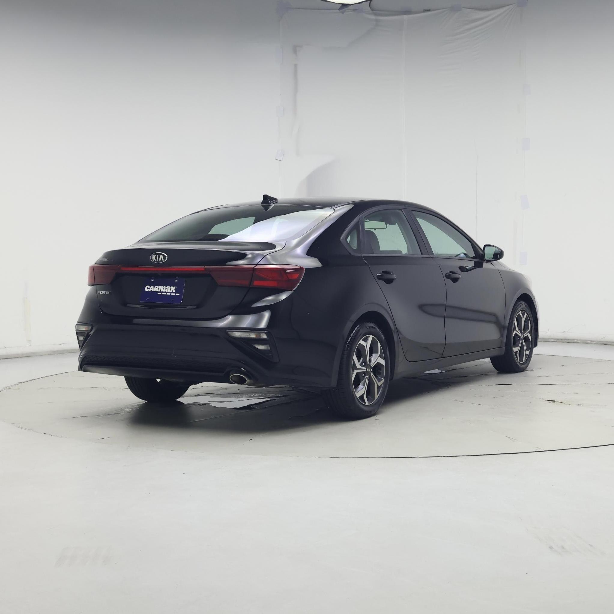 Thumbnail: 2021 Kia Forte - 8