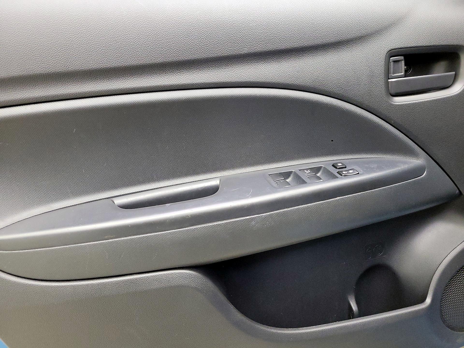 Thumbnail: 2019 Mitsubishi Mirage G4 - 12