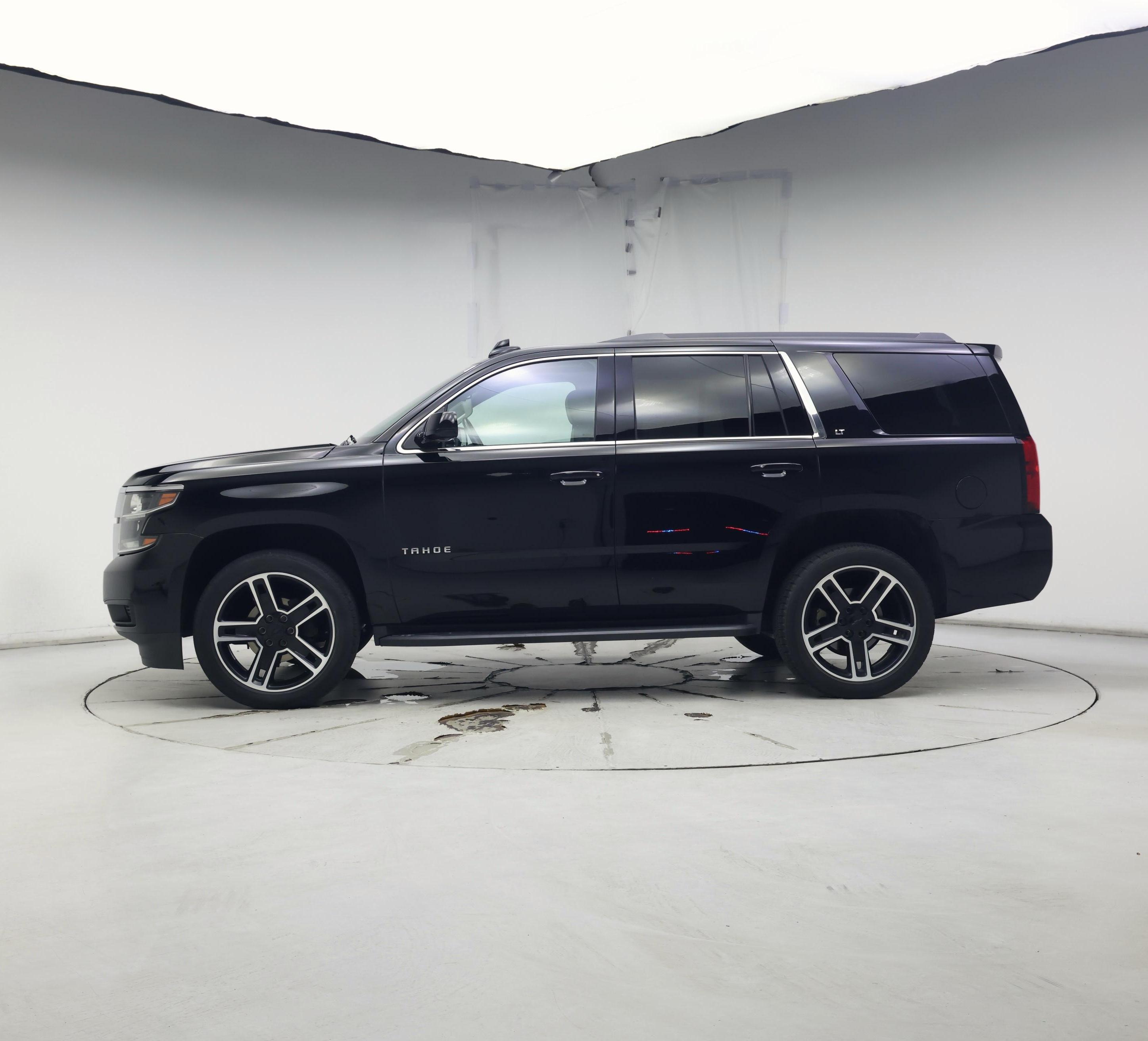 Thumbnail: 2020 Chevrolet Tahoe - 3