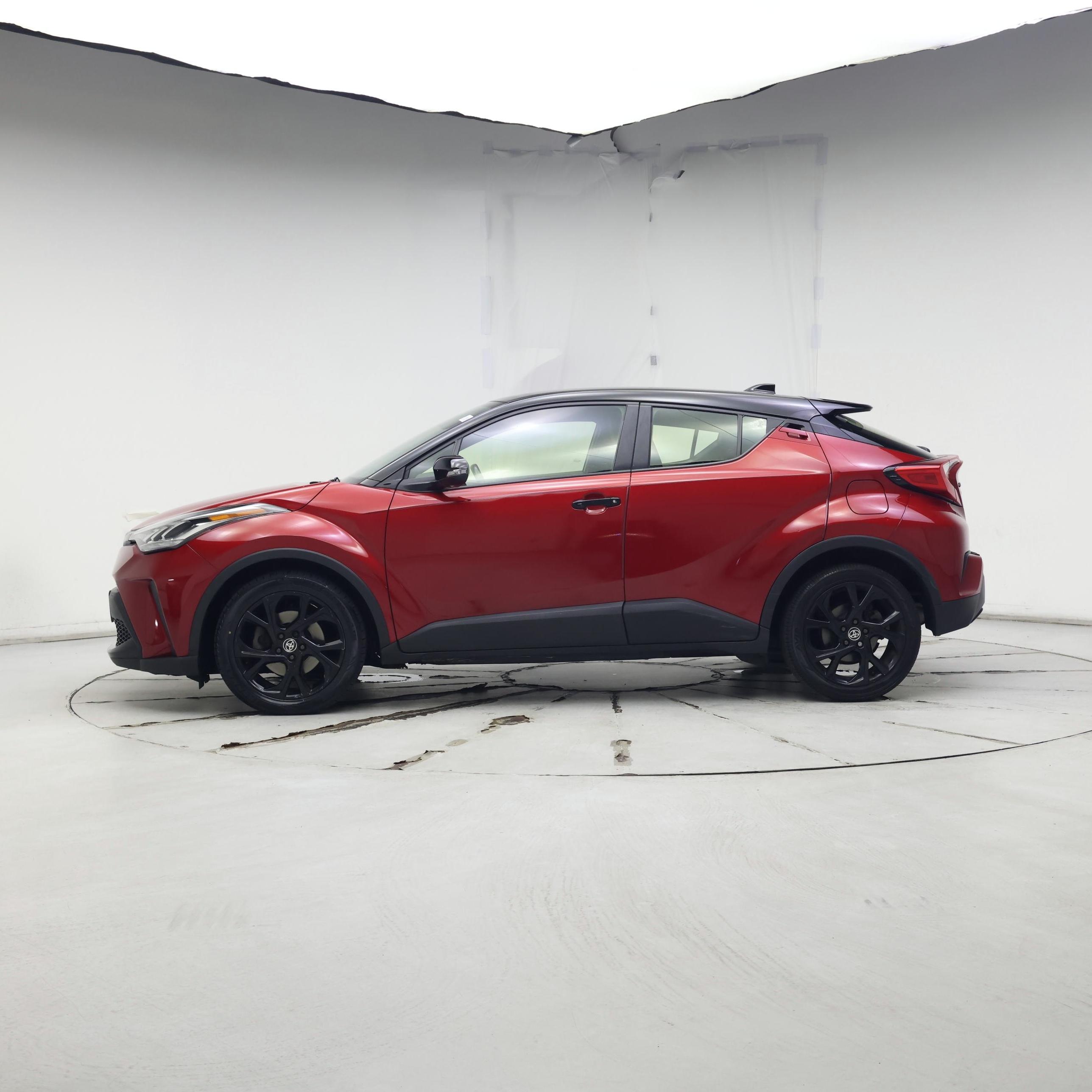 Thumbnail: 2022 Toyota C-HR - 3