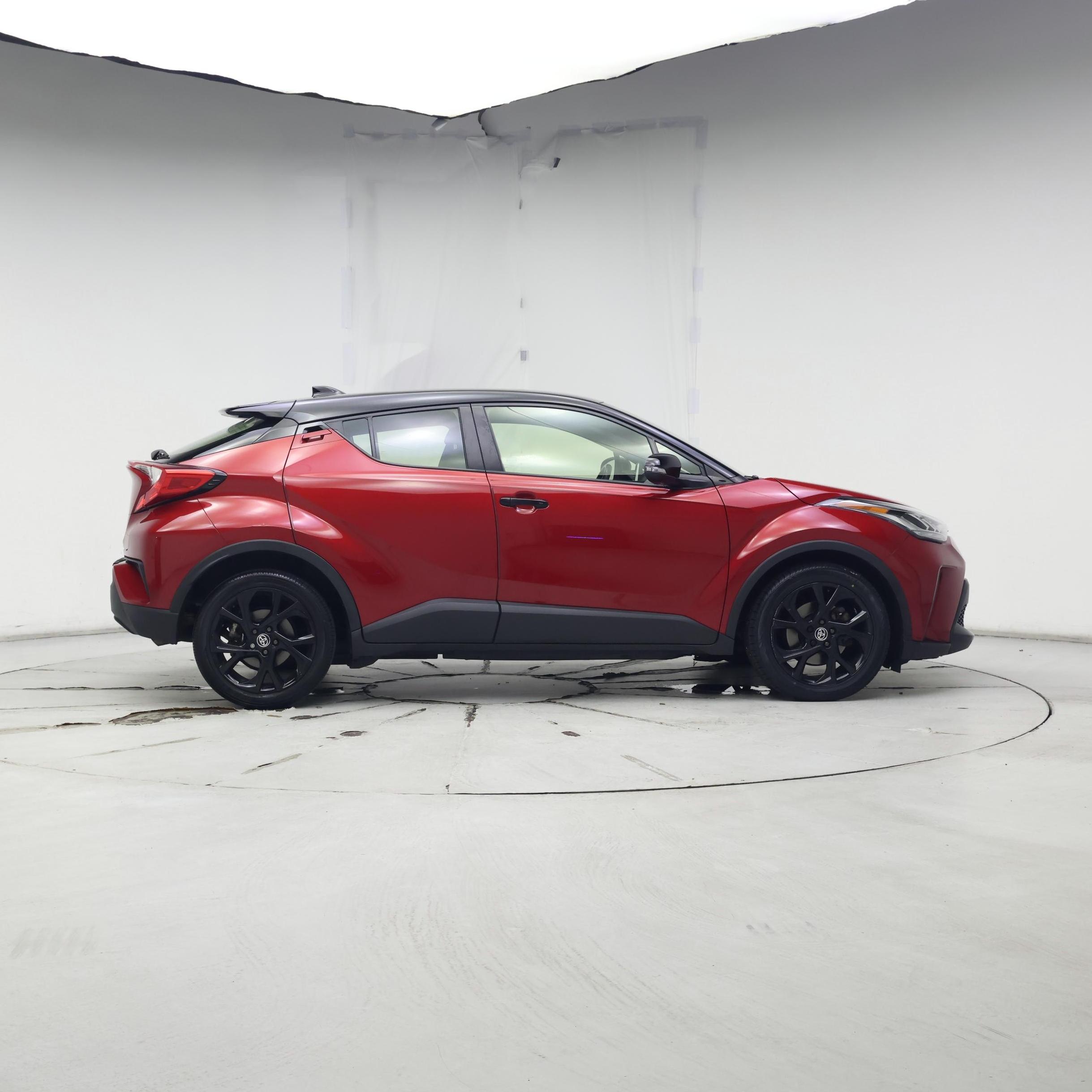 Thumbnail: 2022 Toyota C-HR - 7