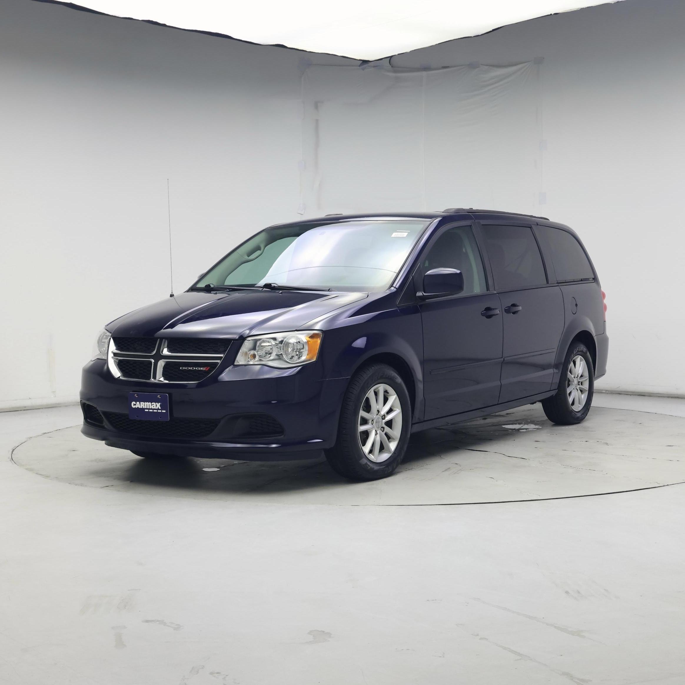Thumbnail: 2016 Dodge Grand Caravan - 4