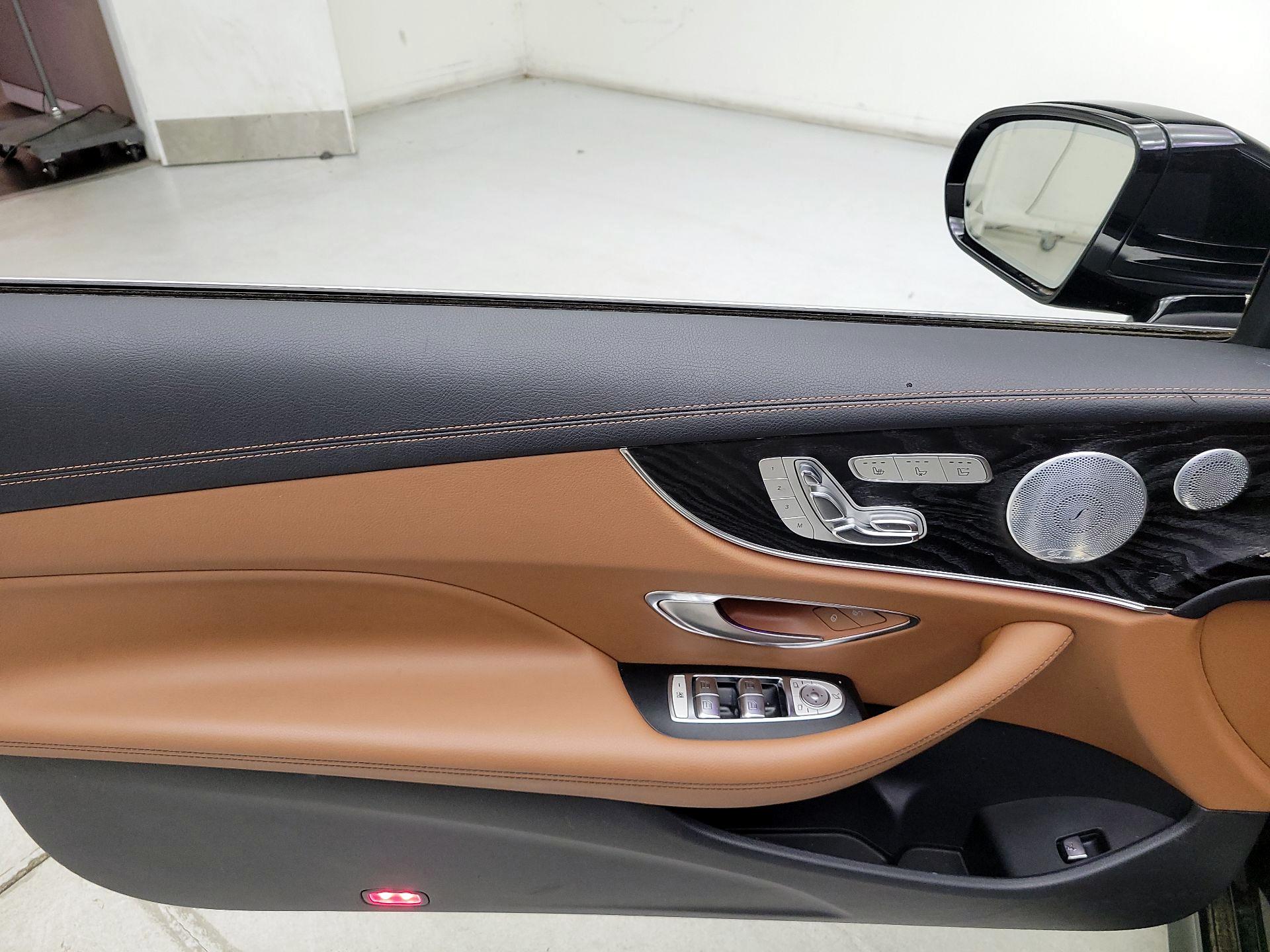 Thumbnail: 2018 Mercedes-Benz E-Class - 12