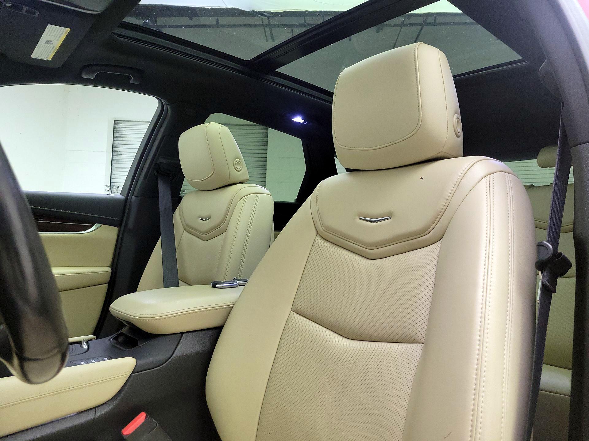 Thumbnail: 2019 Cadillac XT5 - 20