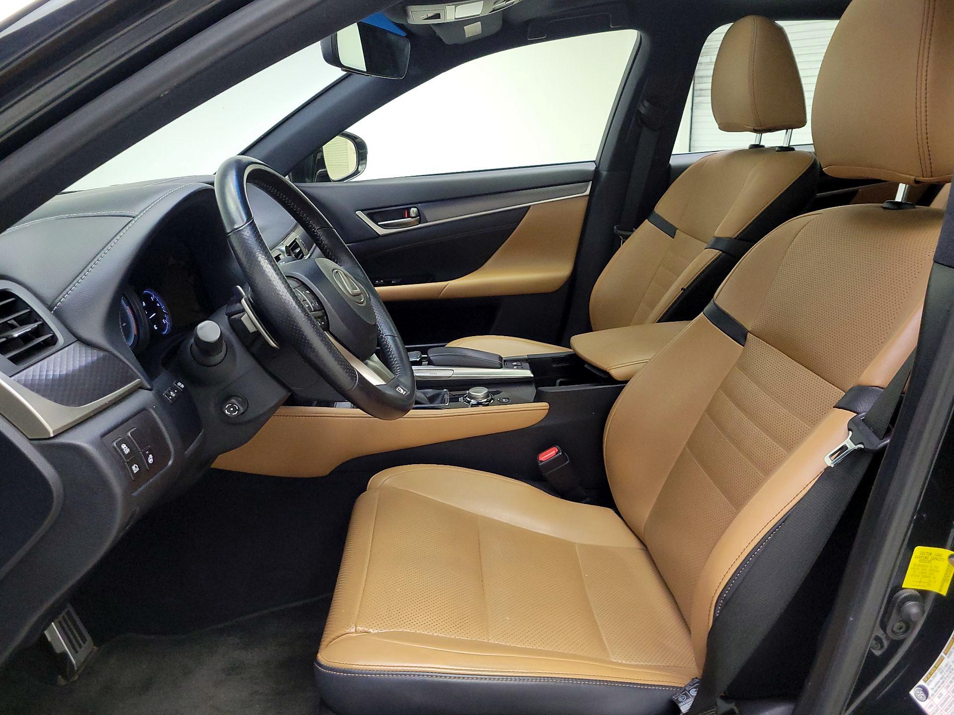 Thumbnail: 2019 Lexus GS - 11