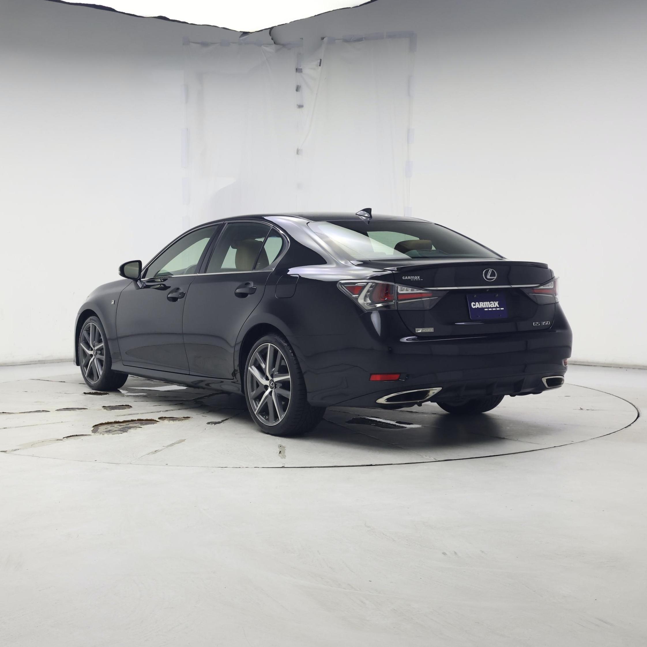 Thumbnail: 2019 Lexus GS - 2