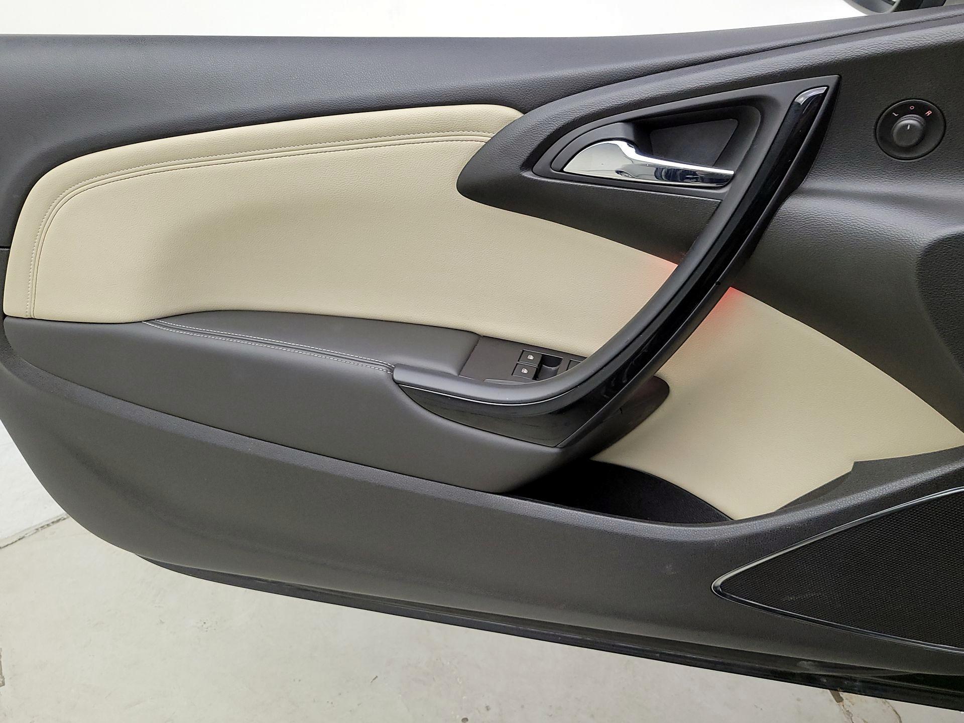 Thumbnail: 2016 Buick Cascada - 12