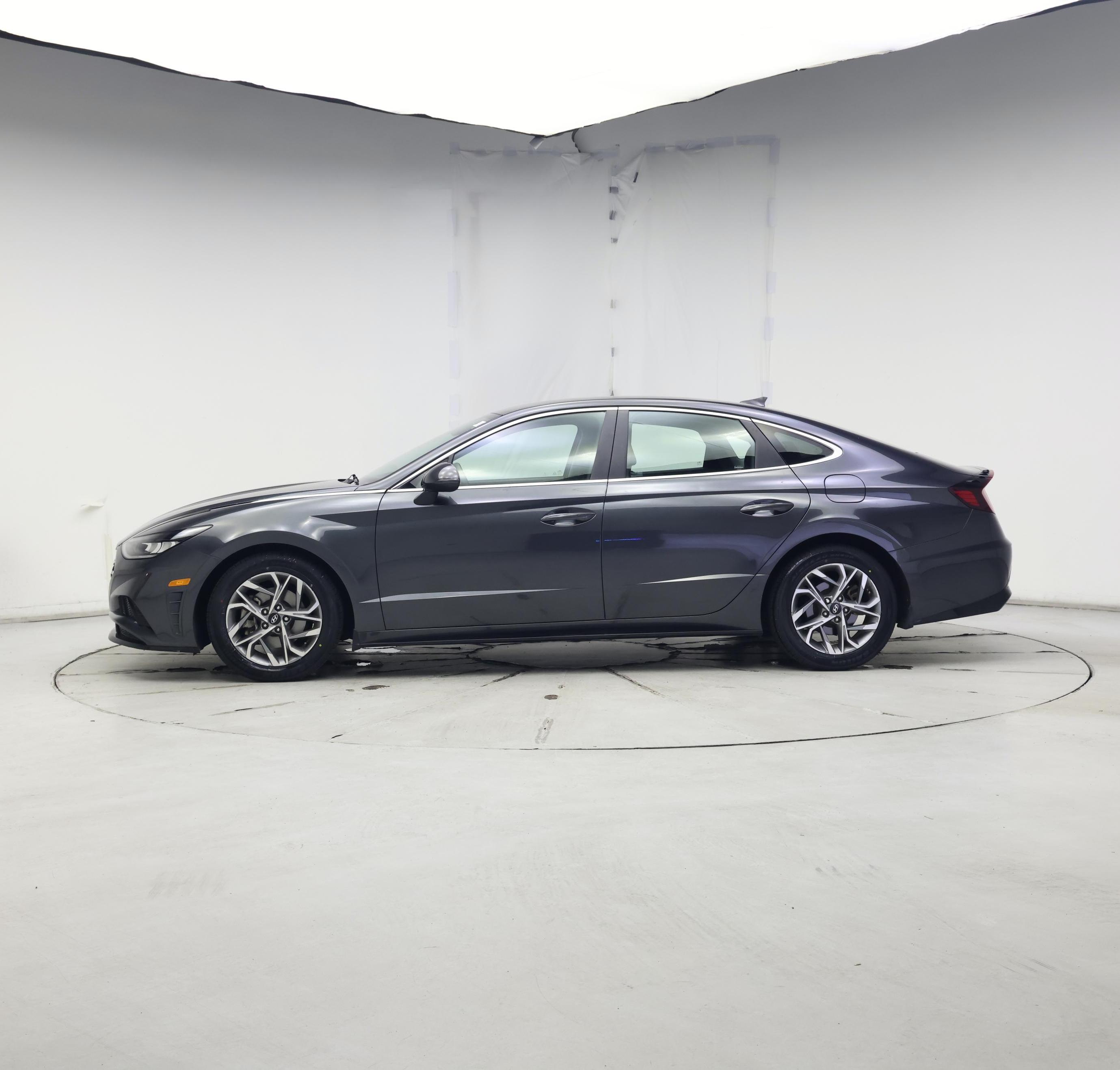 Thumbnail: 2021 Hyundai Sonata - 3