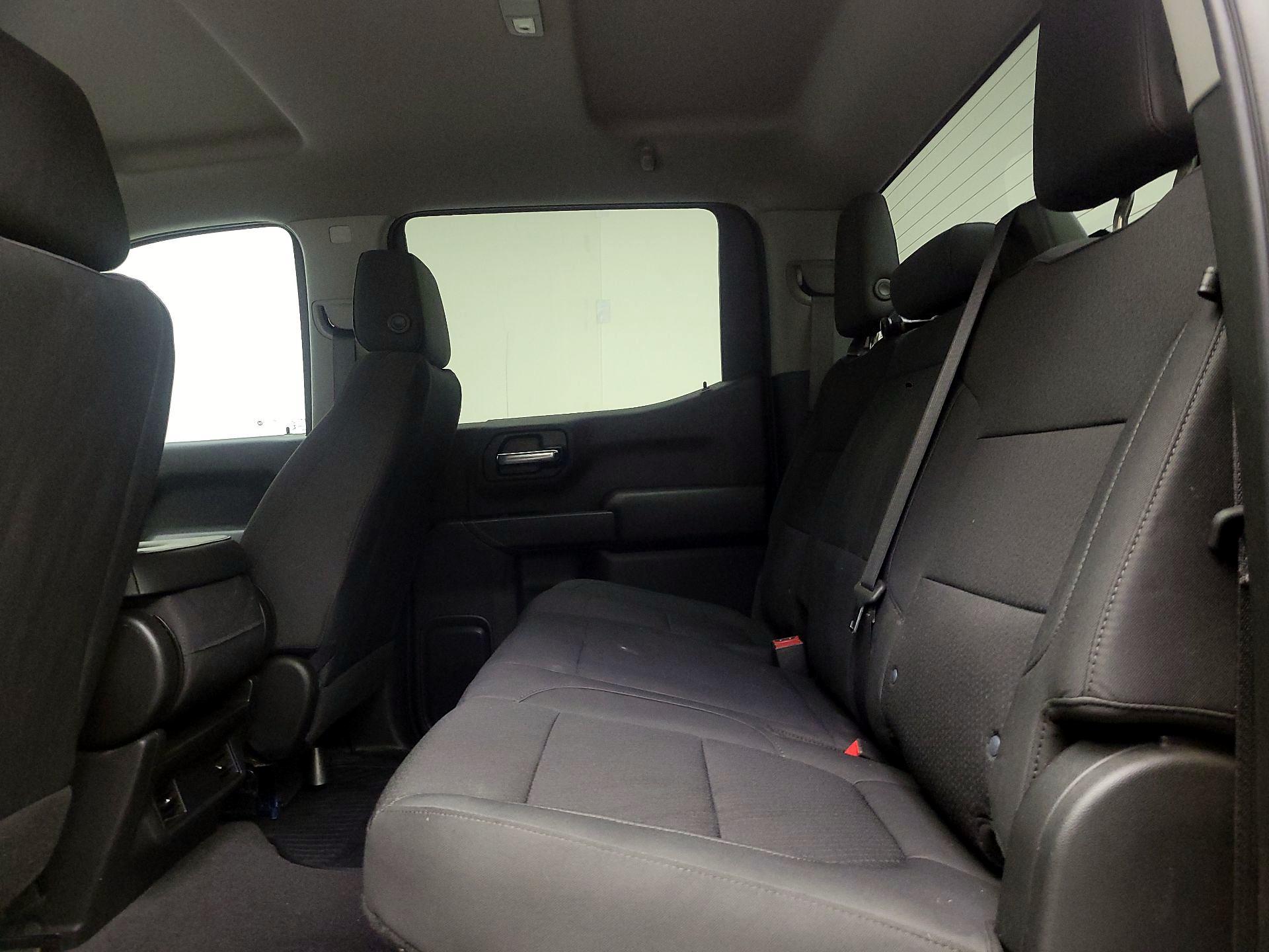Thumbnail: 2020 Chevrolet Silverado 1500 - 19