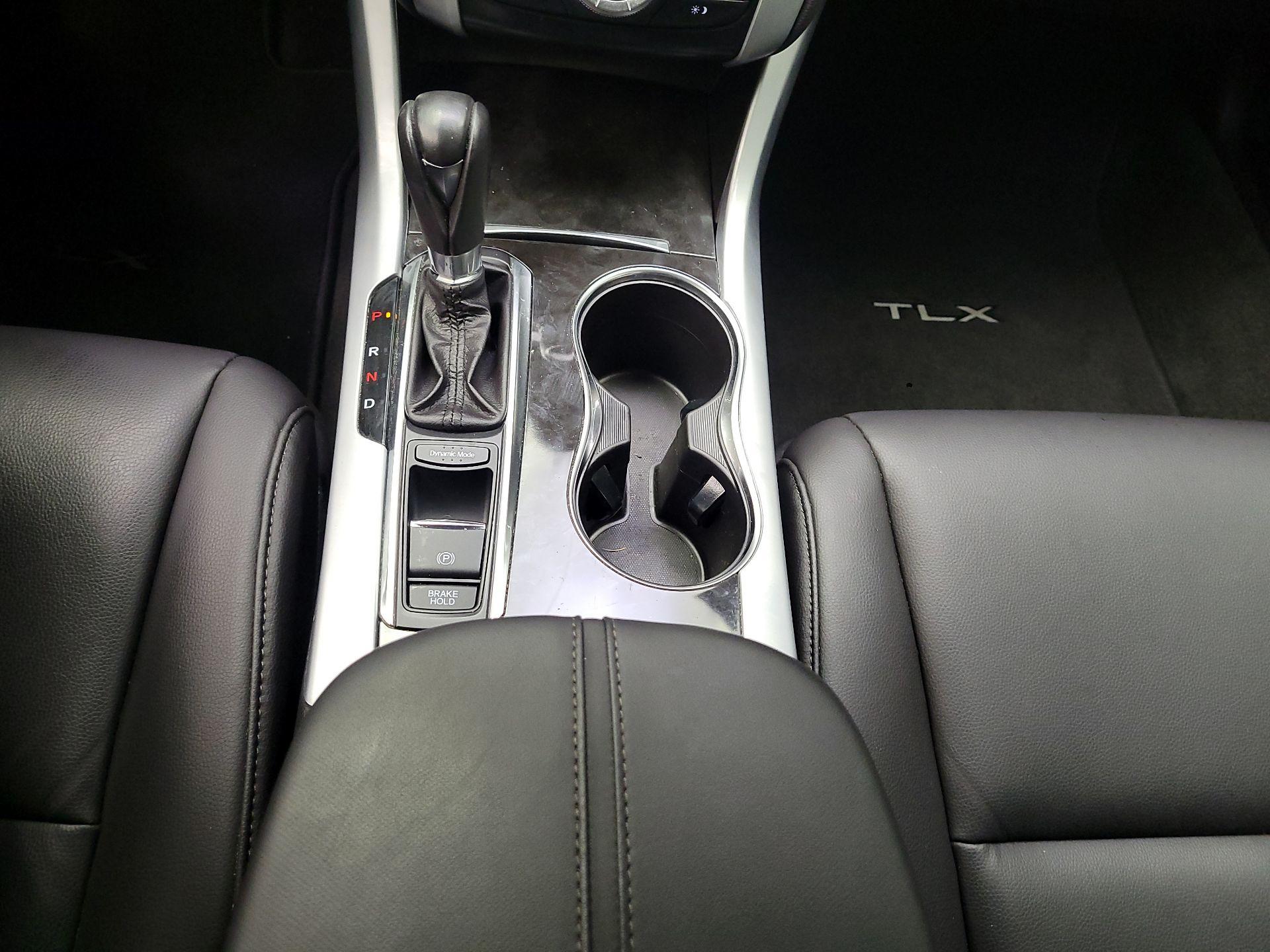 Thumbnail: 2019 Acura TLX - 17