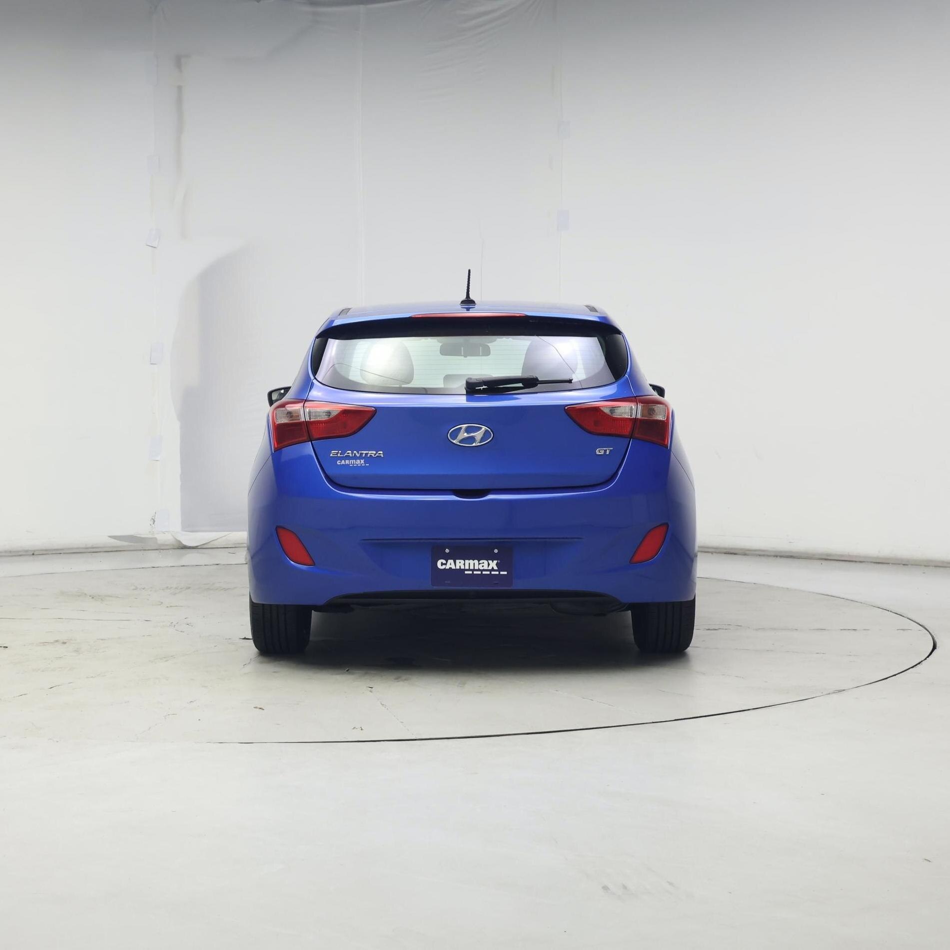 Thumbnail: 2017 Hyundai Elantra - 6