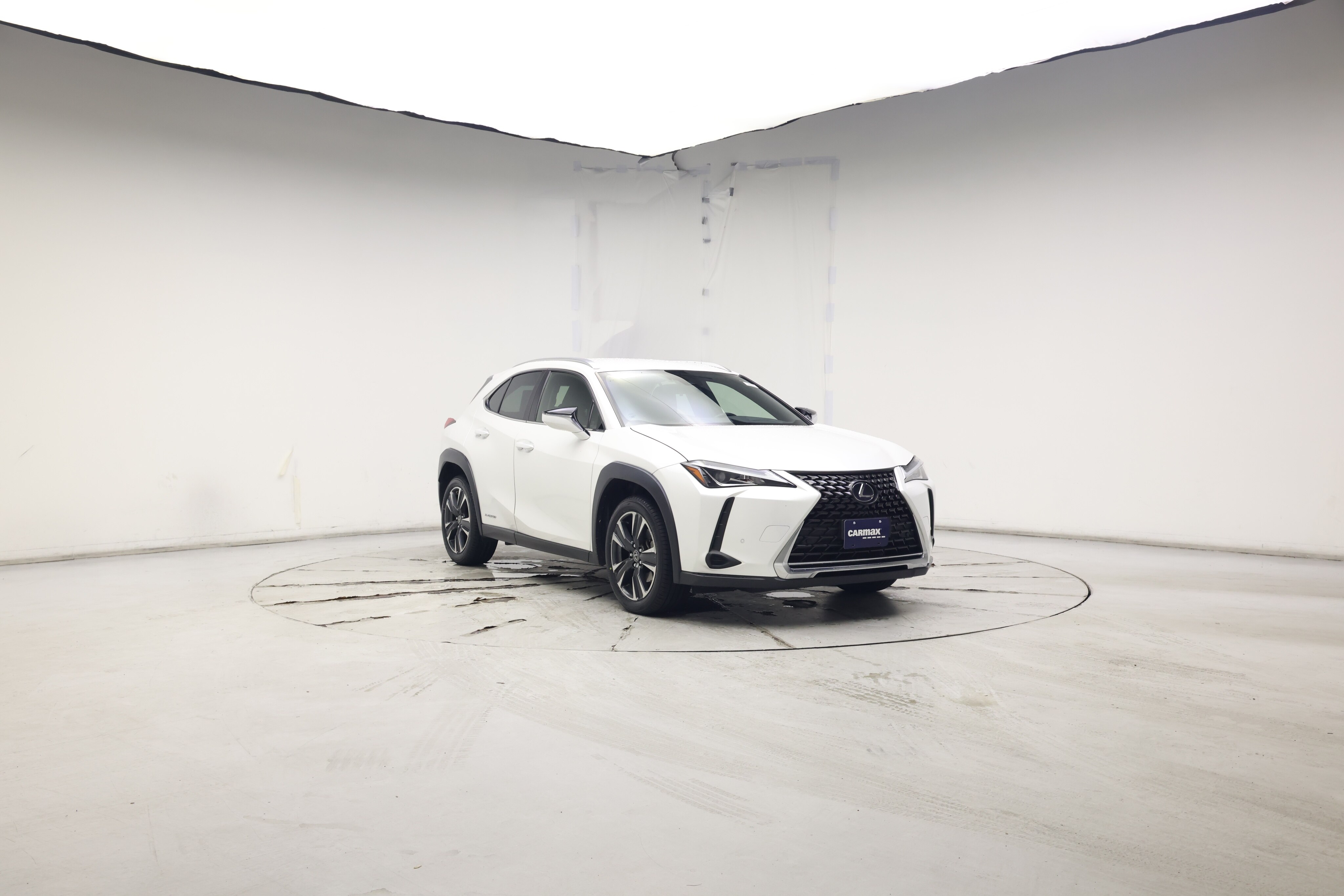 Thumbnail: 2020 Lexus UX - 1
