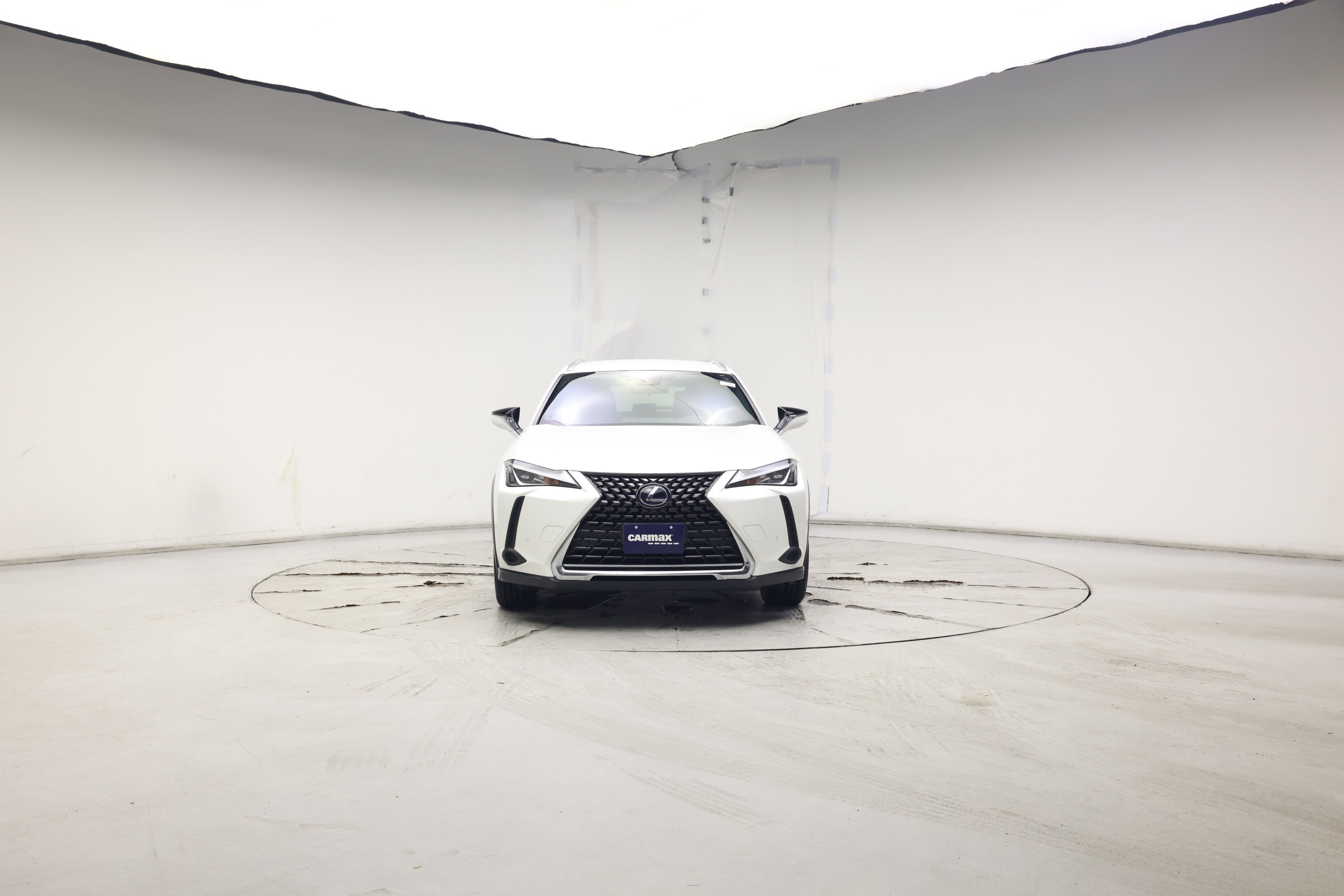 Thumbnail: 2020 Lexus UX - 5