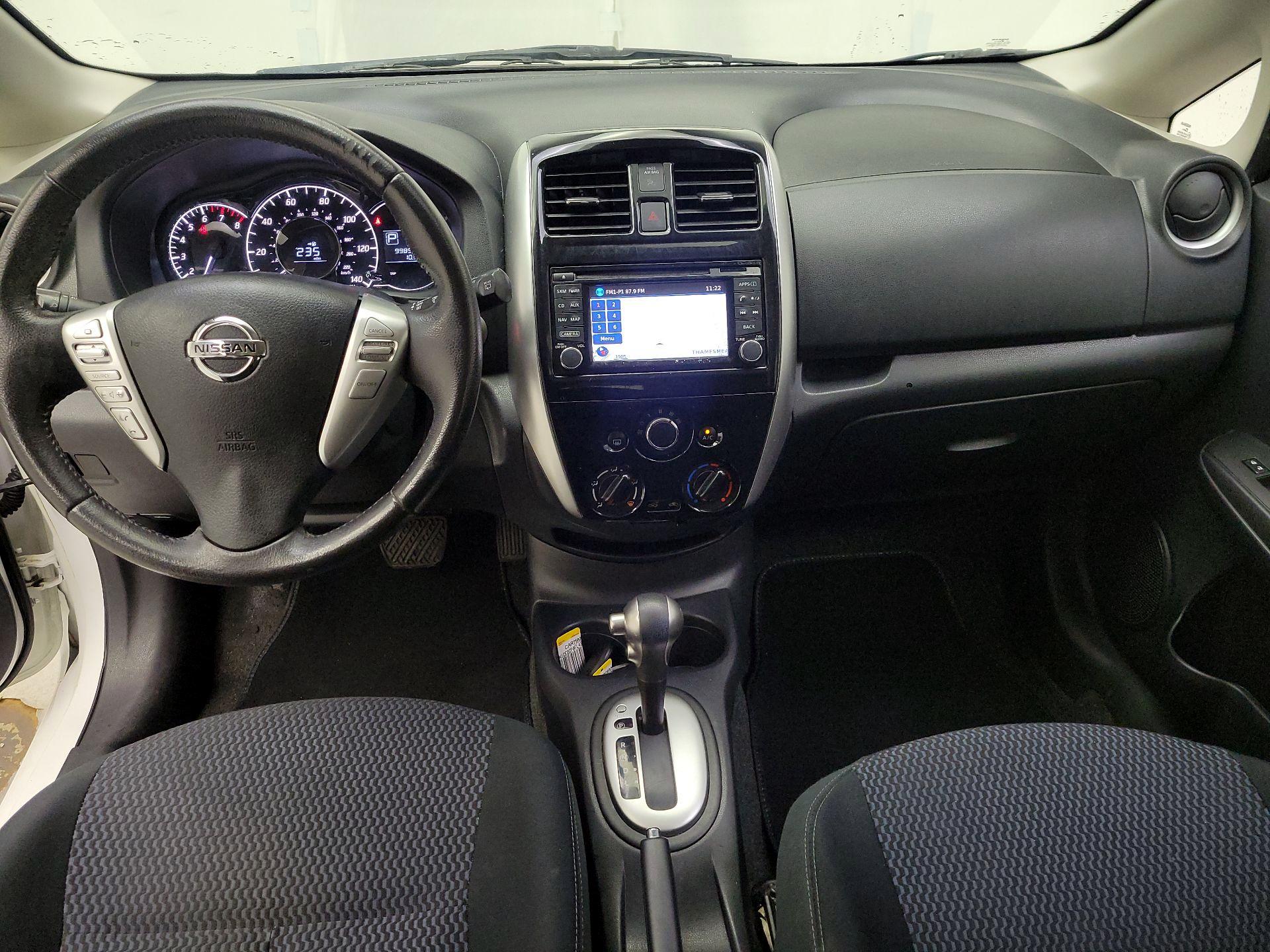 Thumbnail: 2015 Nissan Versa Note - 9