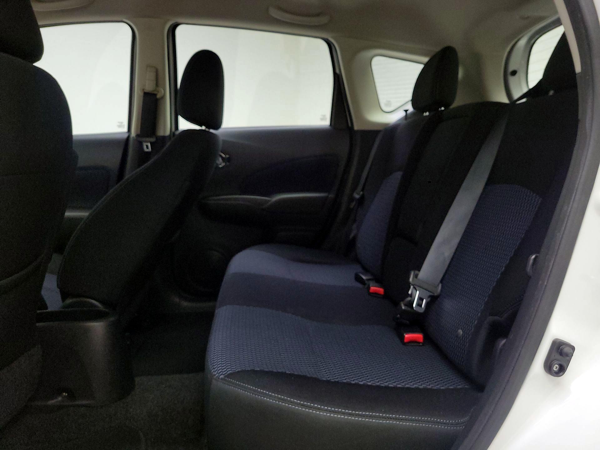 Thumbnail: 2015 Nissan Versa Note - 20