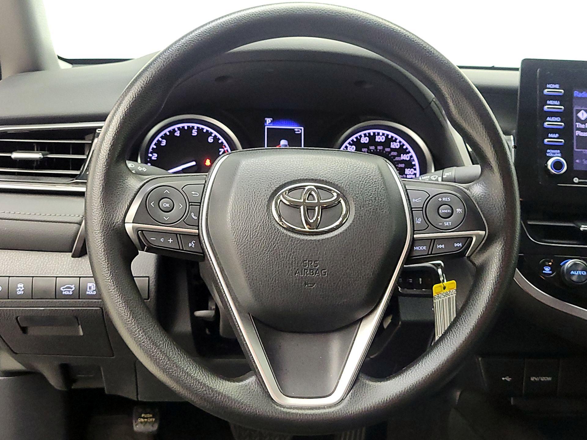 Thumbnail: 2022 Toyota Camry - 10