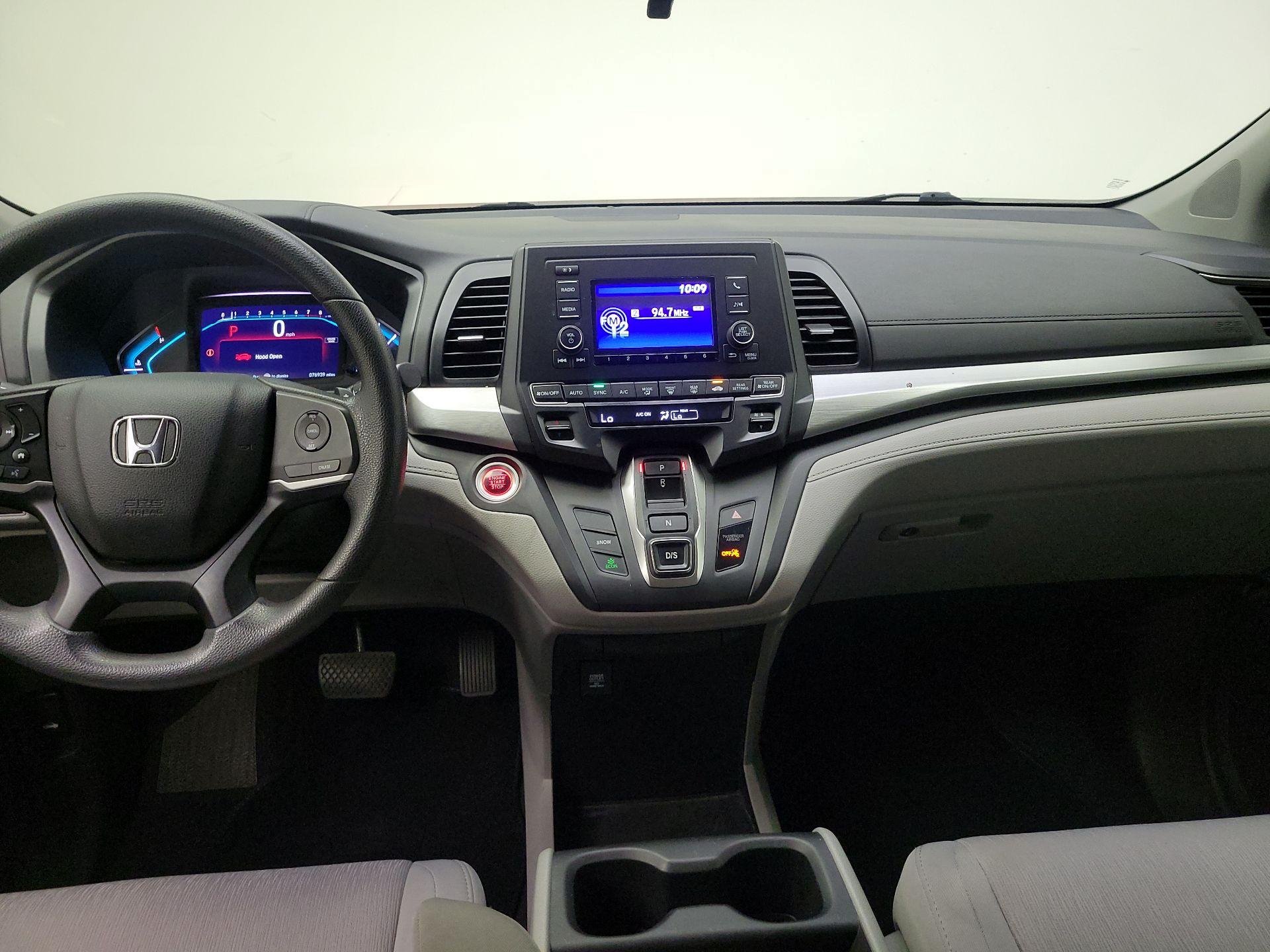 Thumbnail: 2018 Honda Odyssey - 9