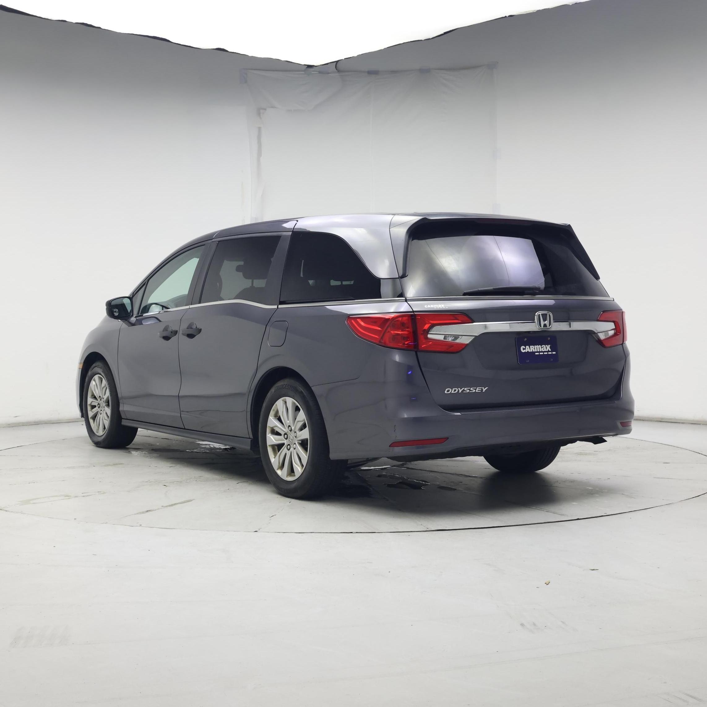 Thumbnail: 2018 Honda Odyssey - 2
