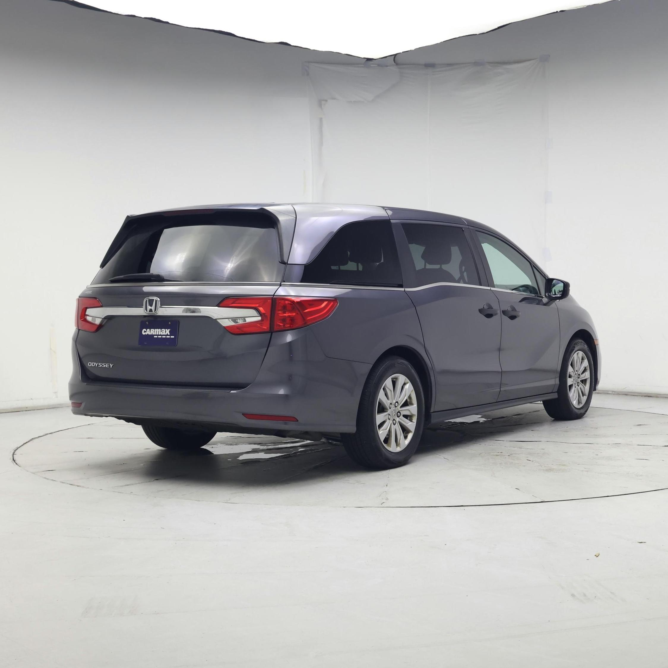 Thumbnail: 2018 Honda Odyssey - 8