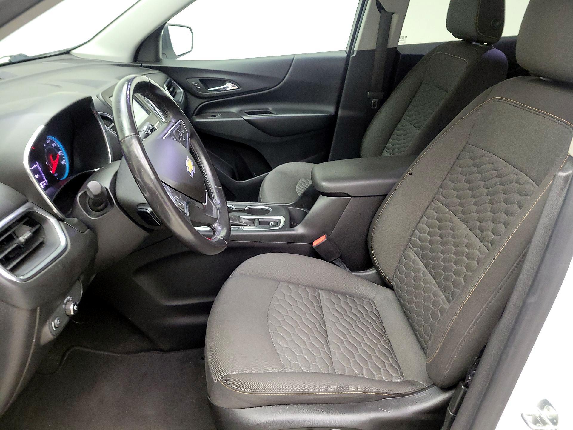 Thumbnail: 2018 Chevrolet Equinox - 11