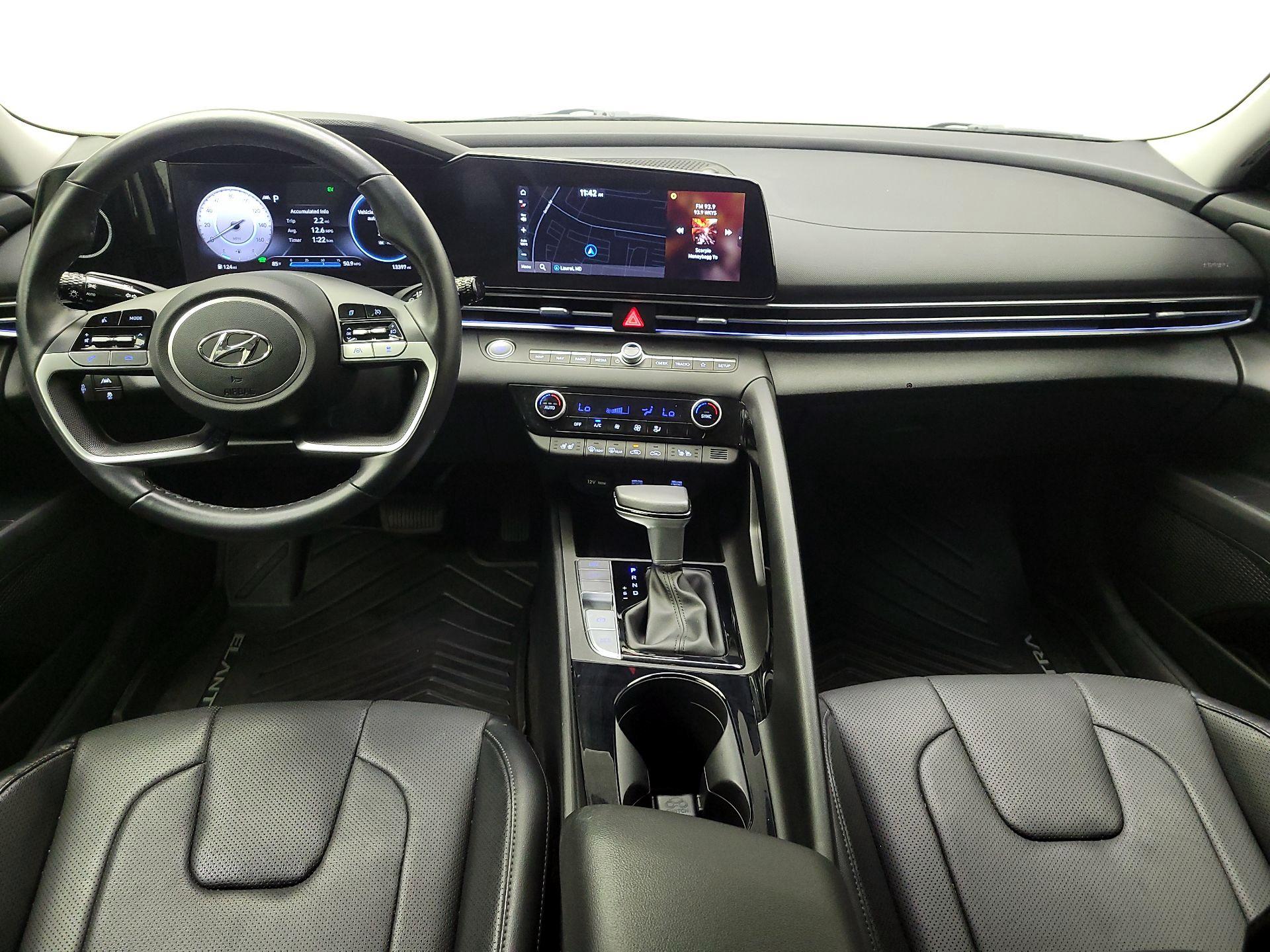 Thumbnail: 2023 Hyundai Elantra - 9