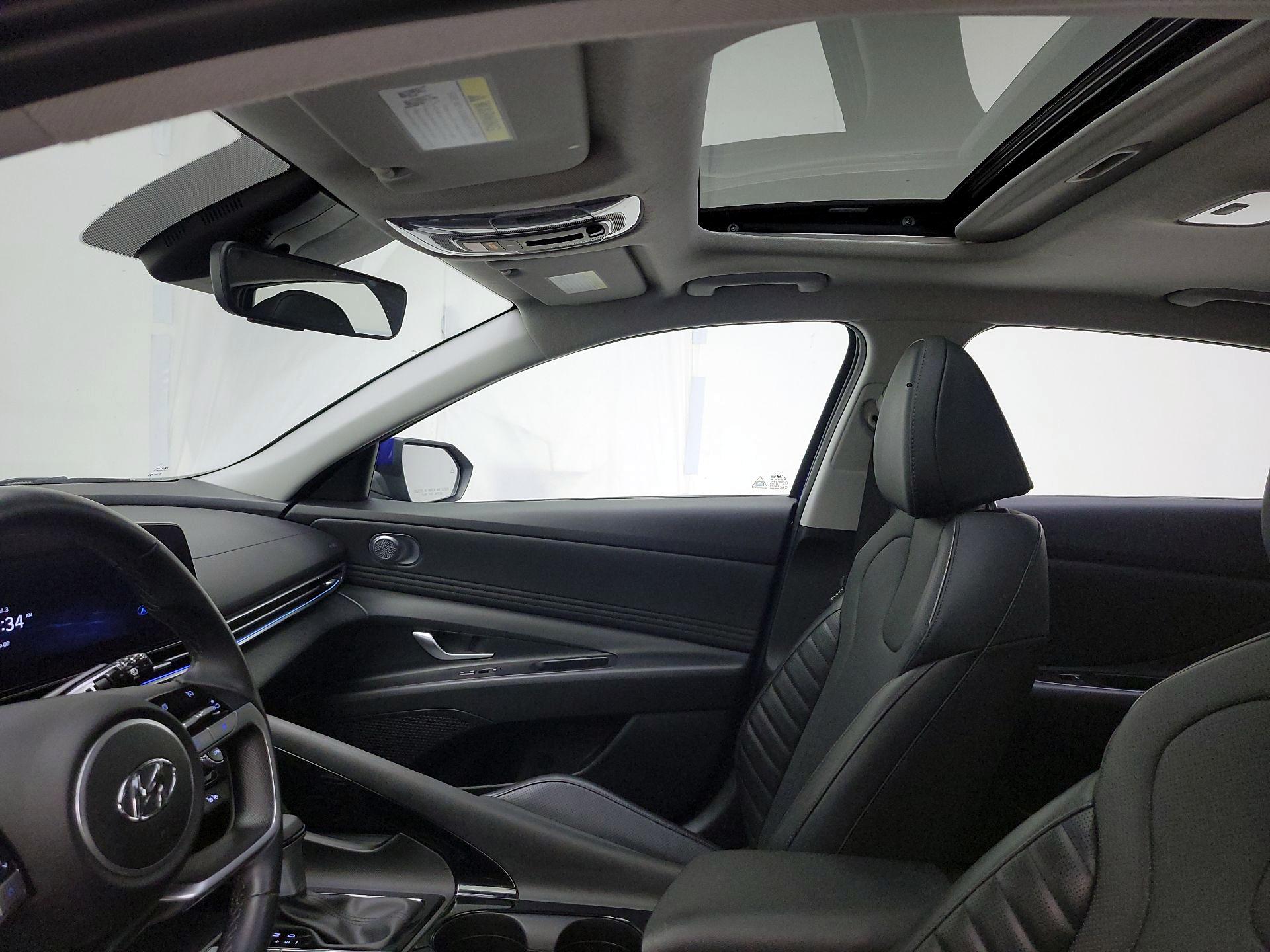 Thumbnail: 2023 Hyundai Elantra - 20