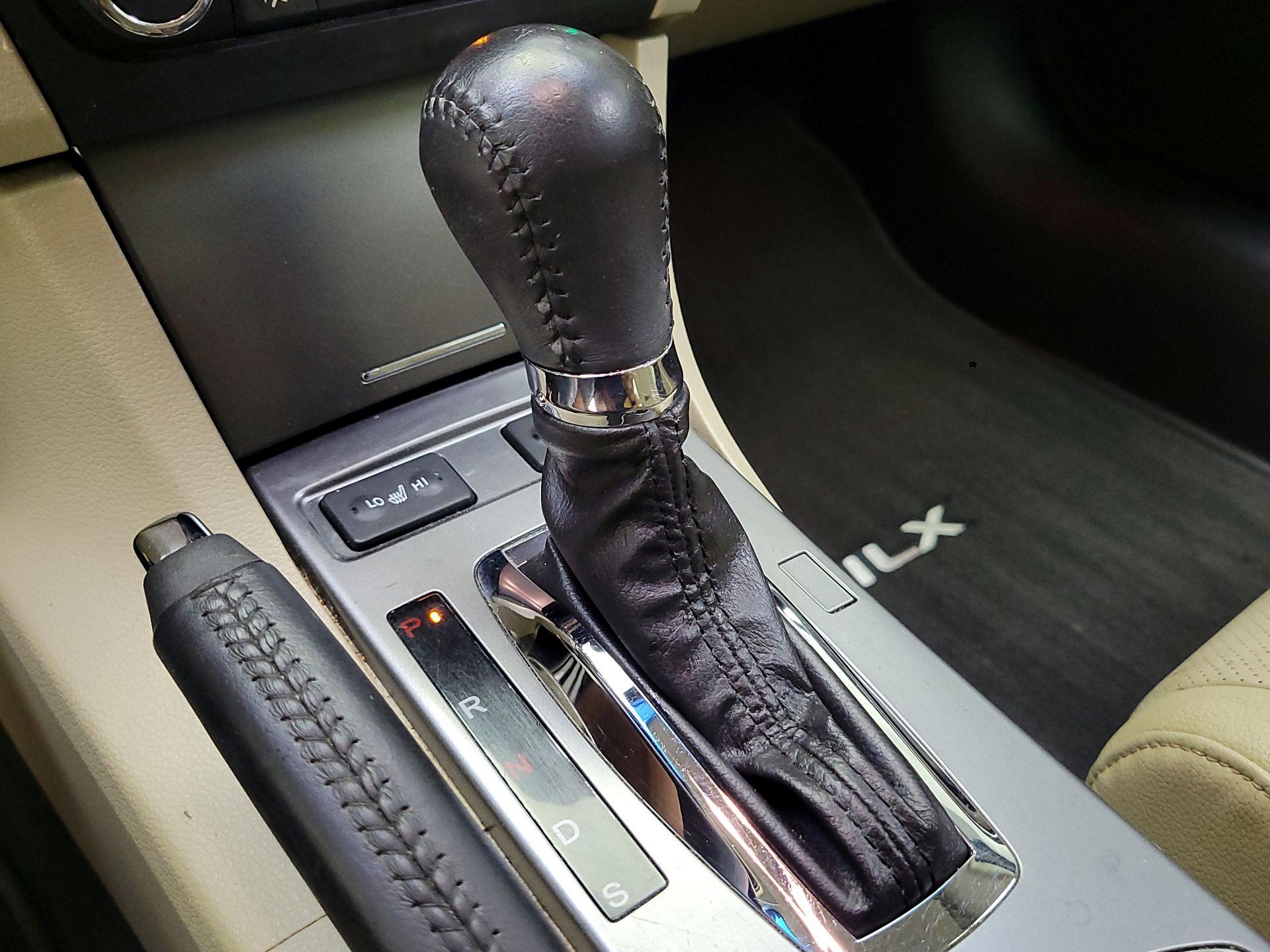 Thumbnail: 2014 Acura ILX - 16