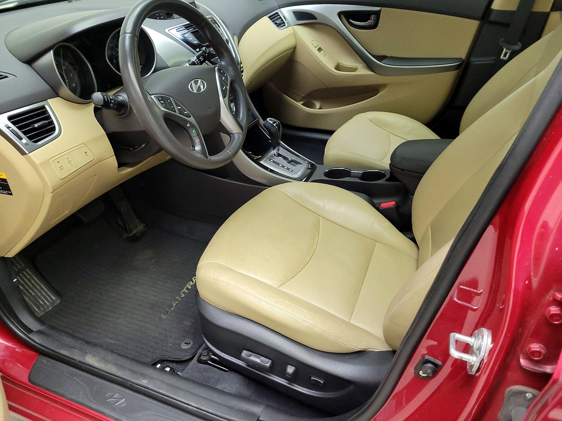 Thumbnail: 2013 Hyundai Elantra - 11