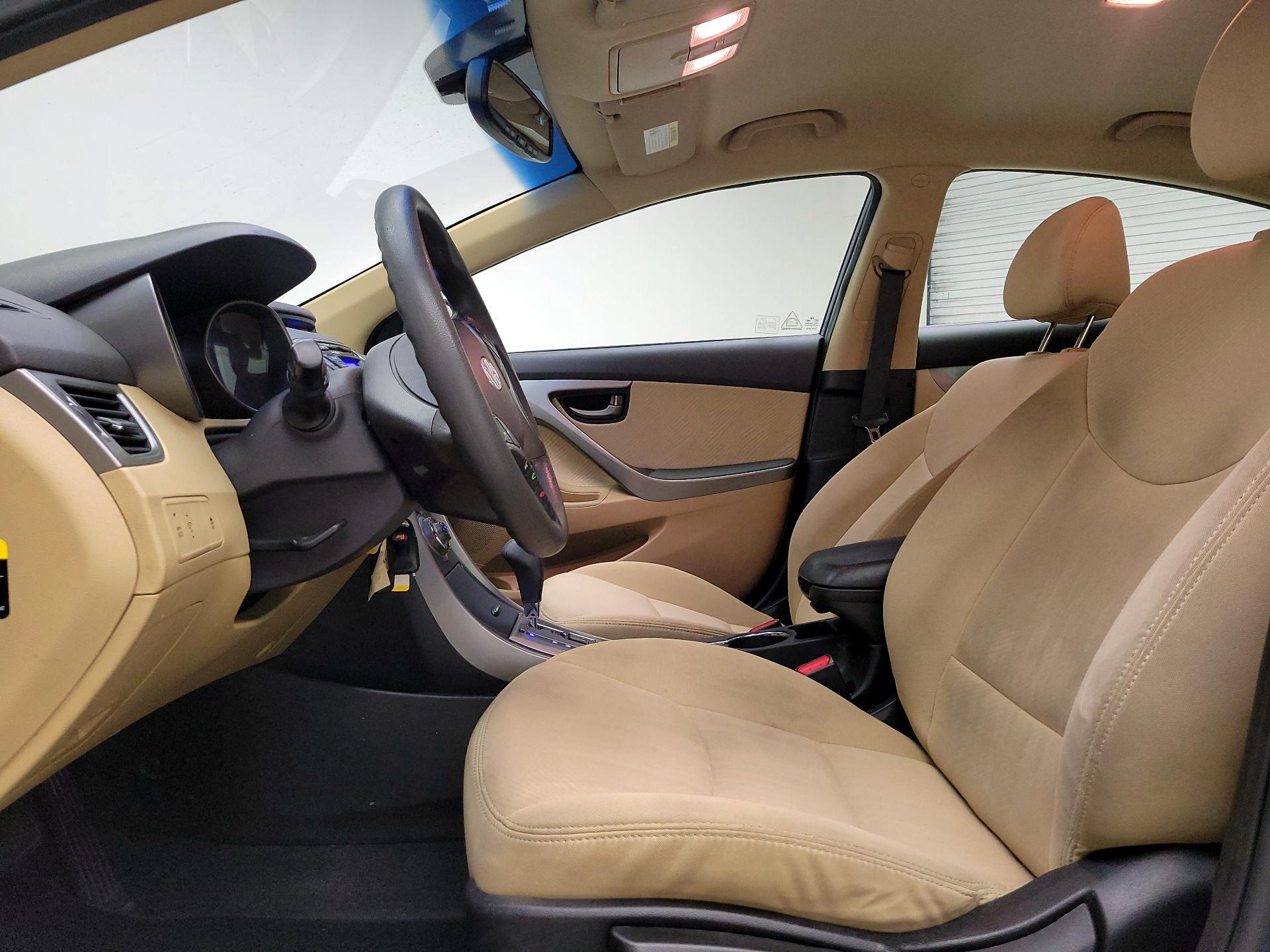 Thumbnail: 2013 Hyundai Elantra - 11