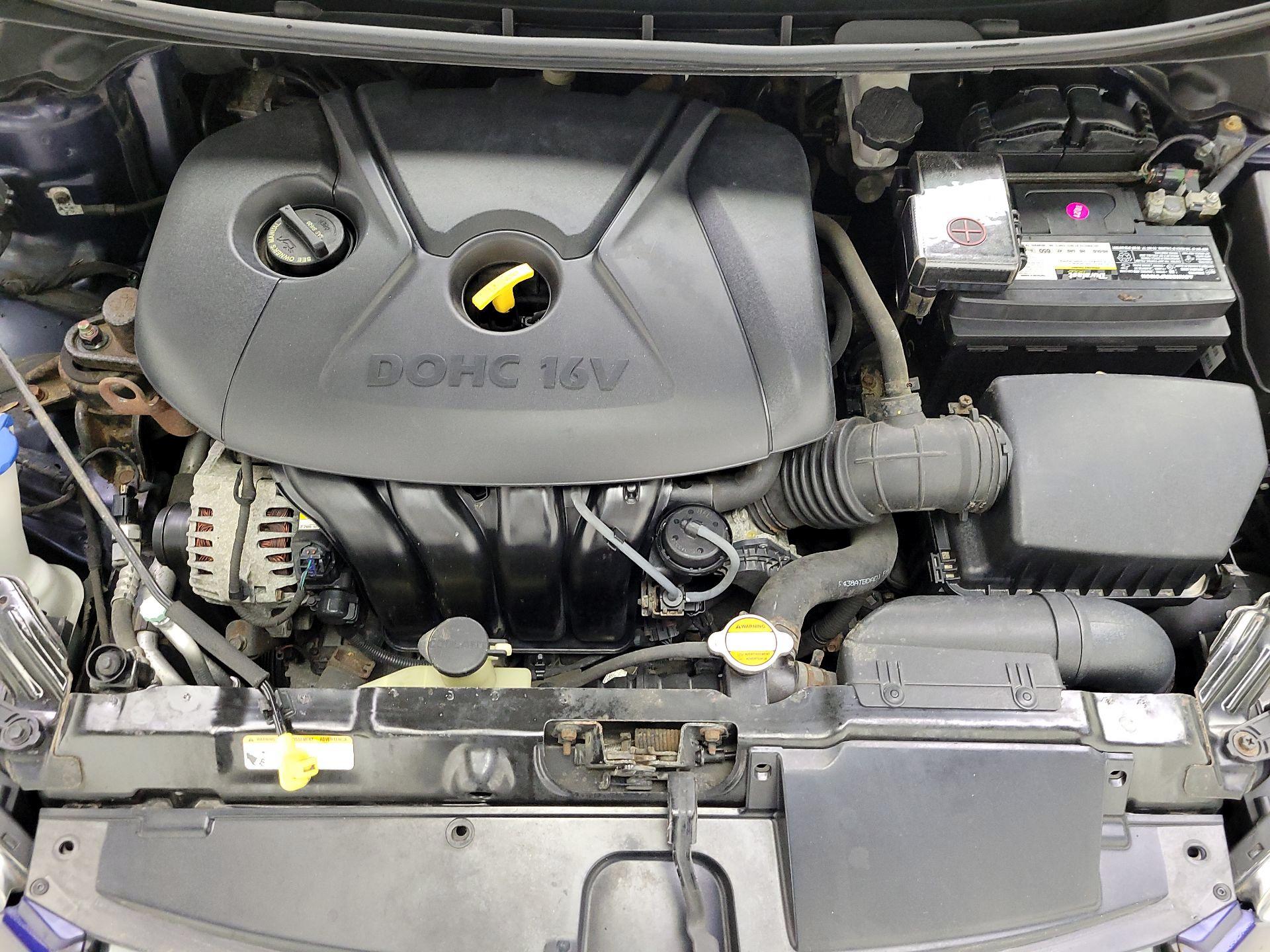 Thumbnail: 2013 Hyundai Elantra - 20