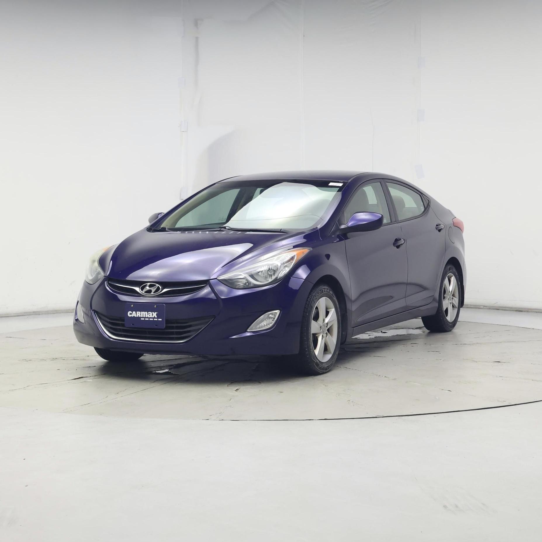 Thumbnail: 2013 Hyundai Elantra - 4