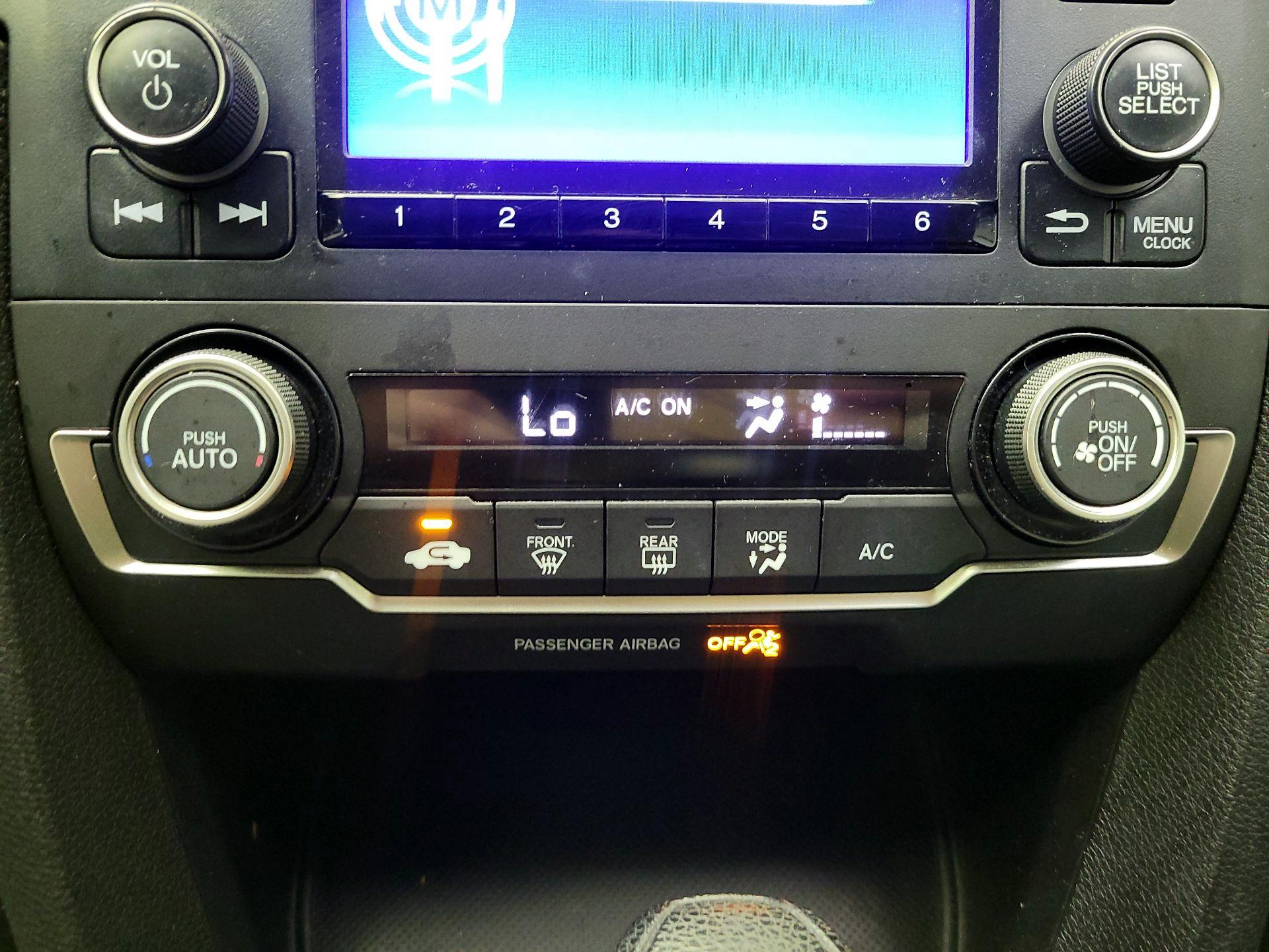 Thumbnail: 2019 Honda Civic - 16