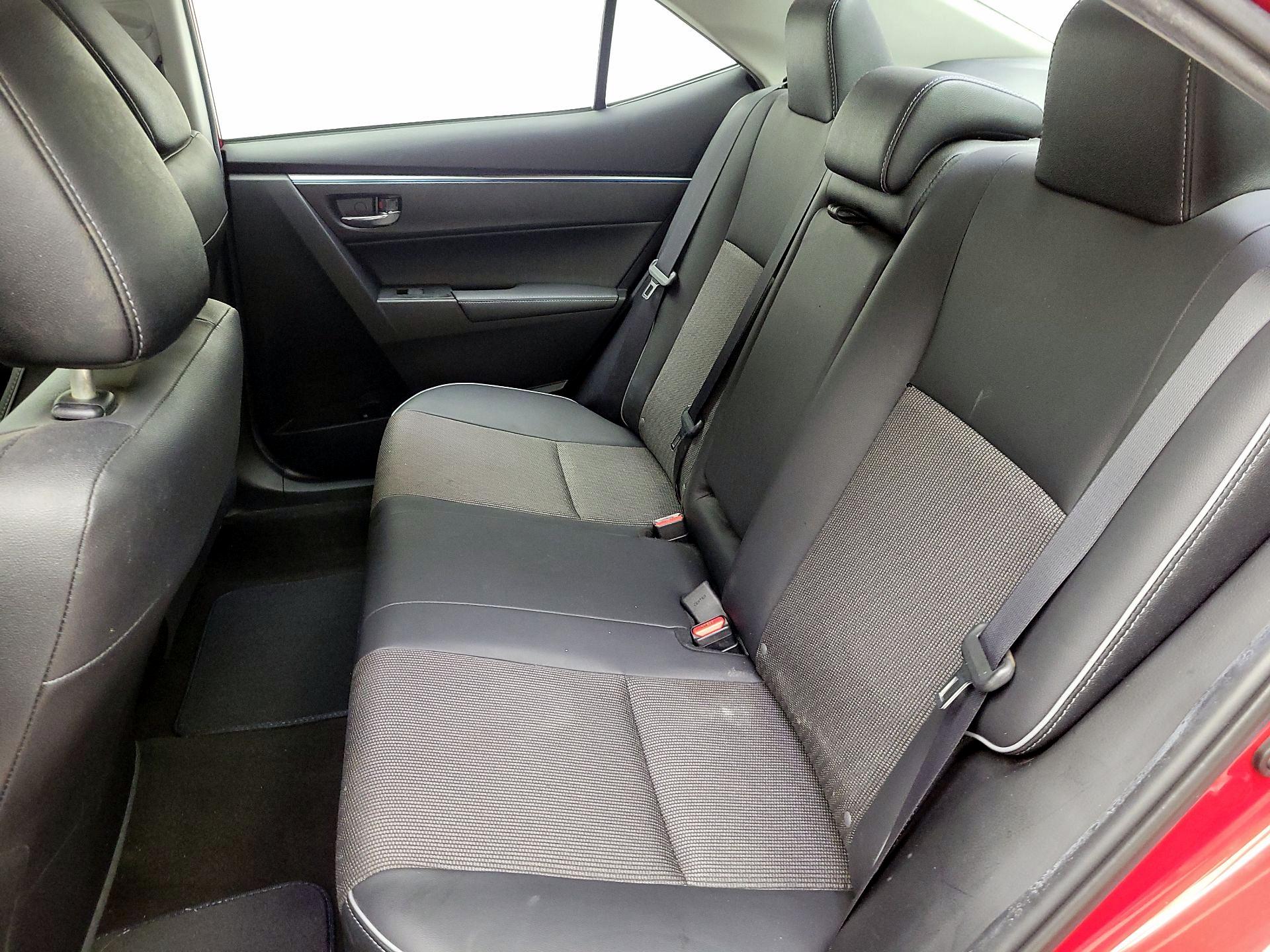 Thumbnail: 2016 Toyota Corolla - 19
