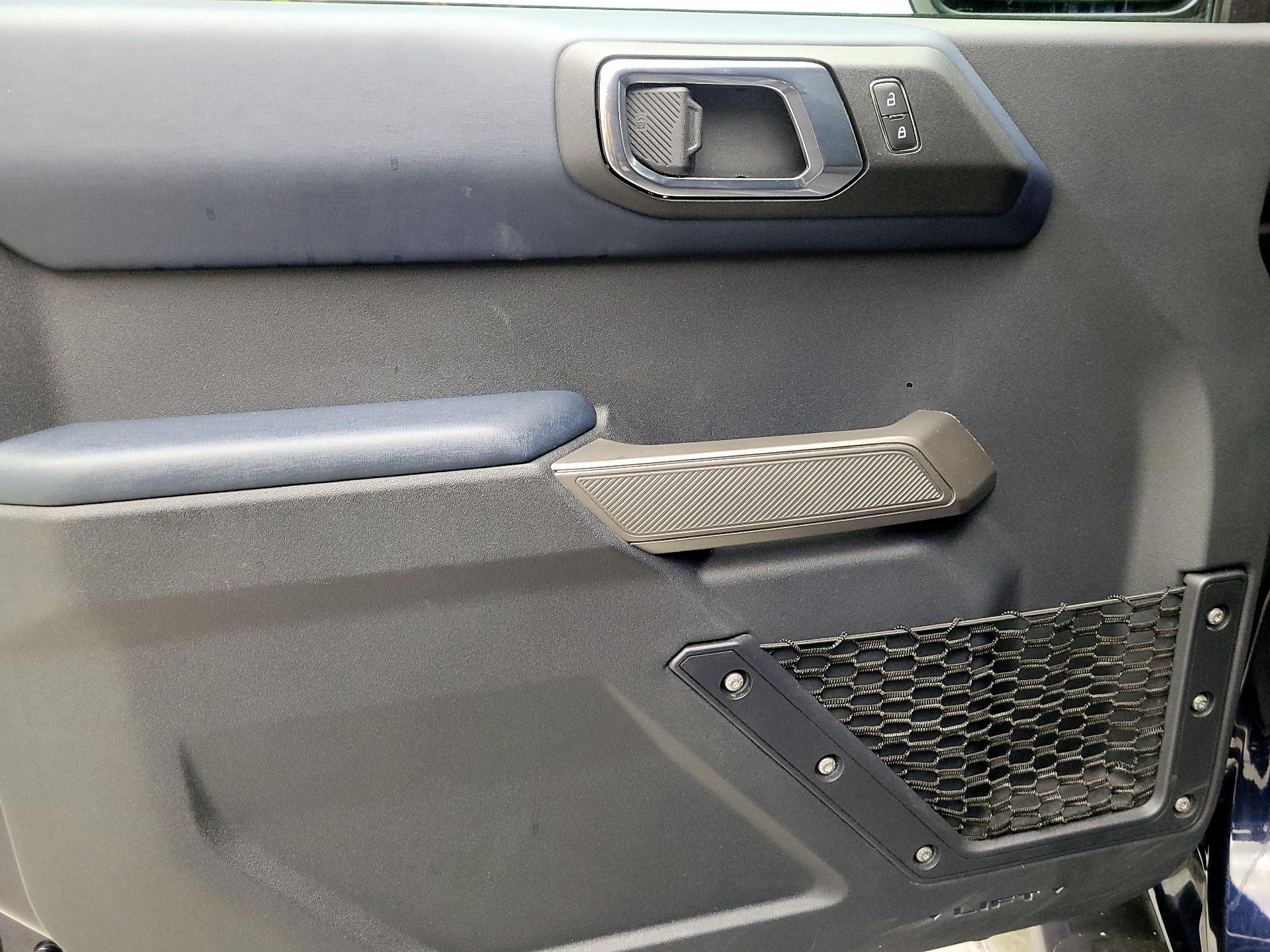 Thumbnail: 2021 Ford Bronco - 12