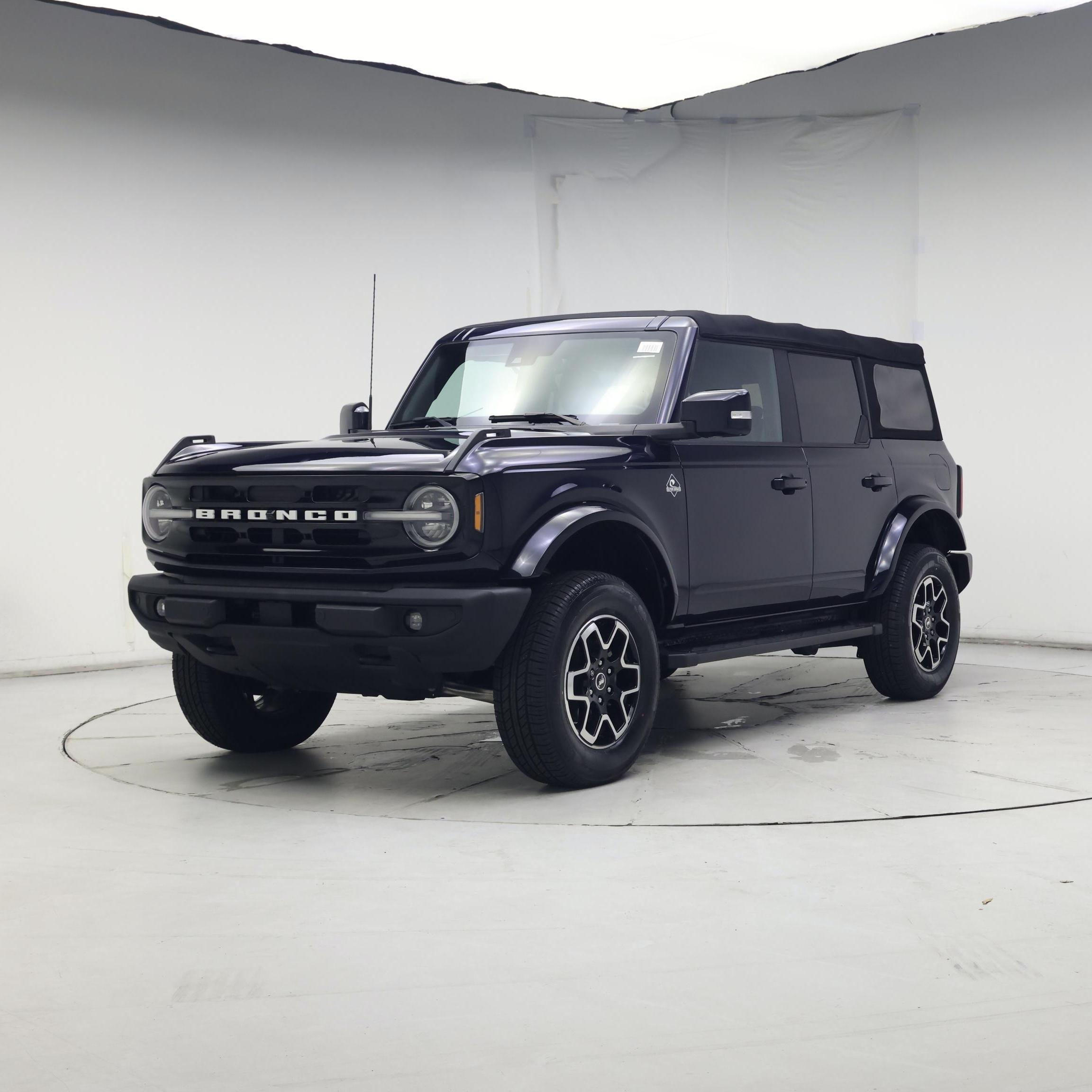 Thumbnail: 2021 Ford Bronco - 4