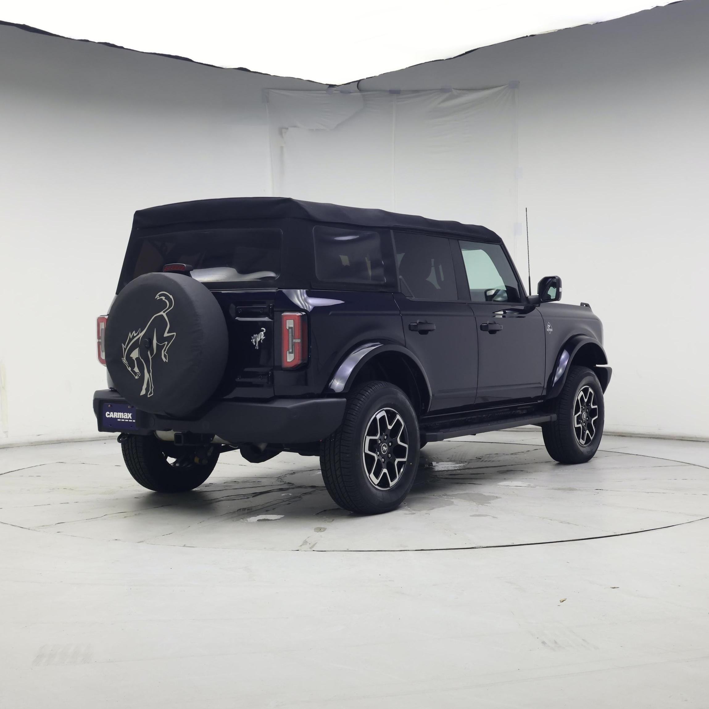 Thumbnail: 2021 Ford Bronco - 8