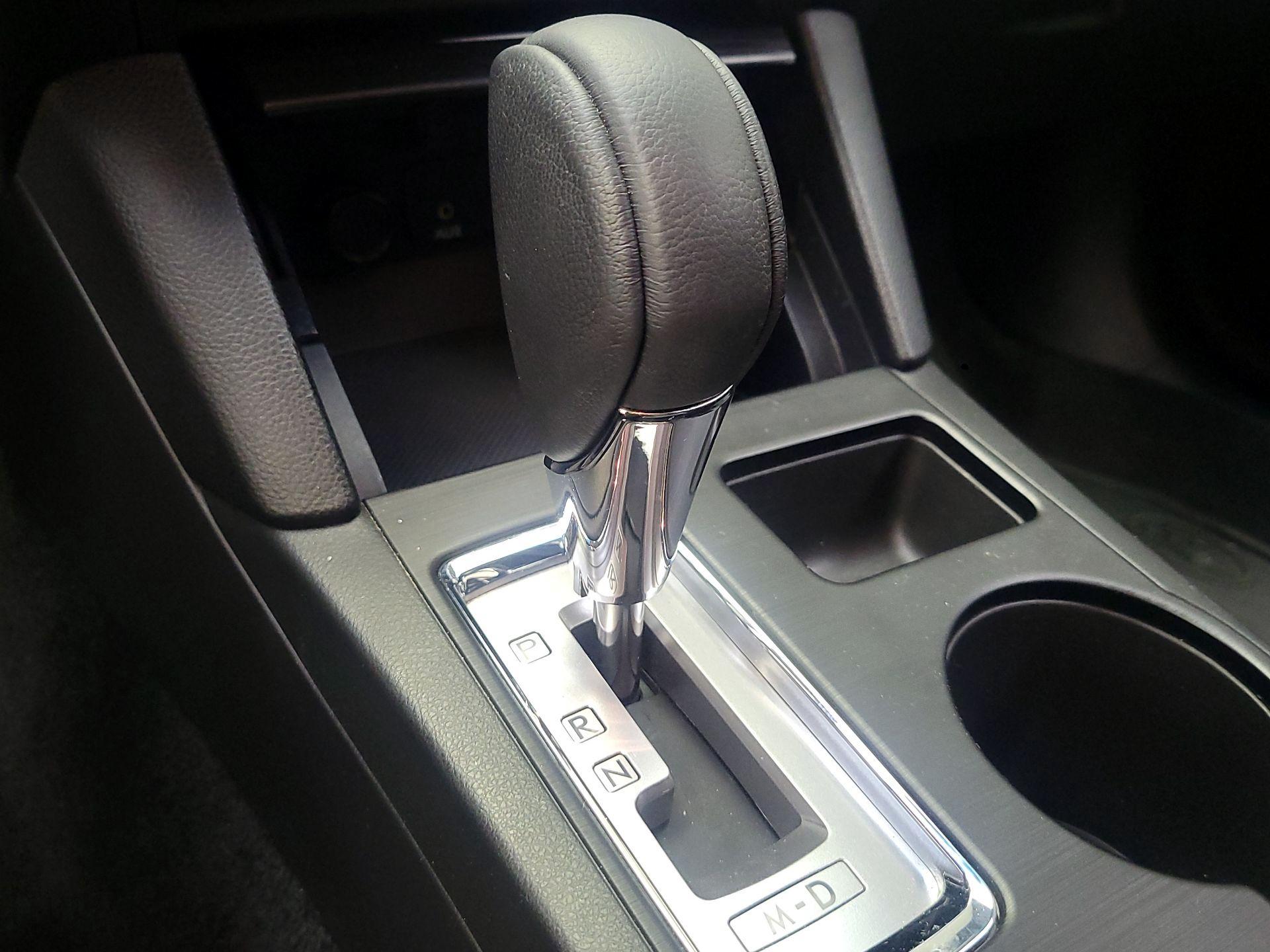 Thumbnail: 2015 Subaru Outback - 17