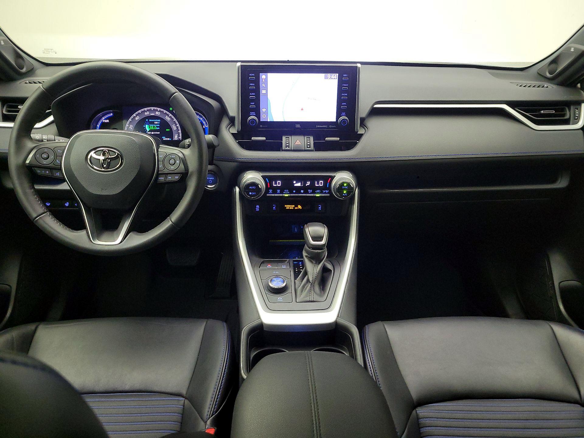 Thumbnail: 2021 Toyota RAV4 - 9