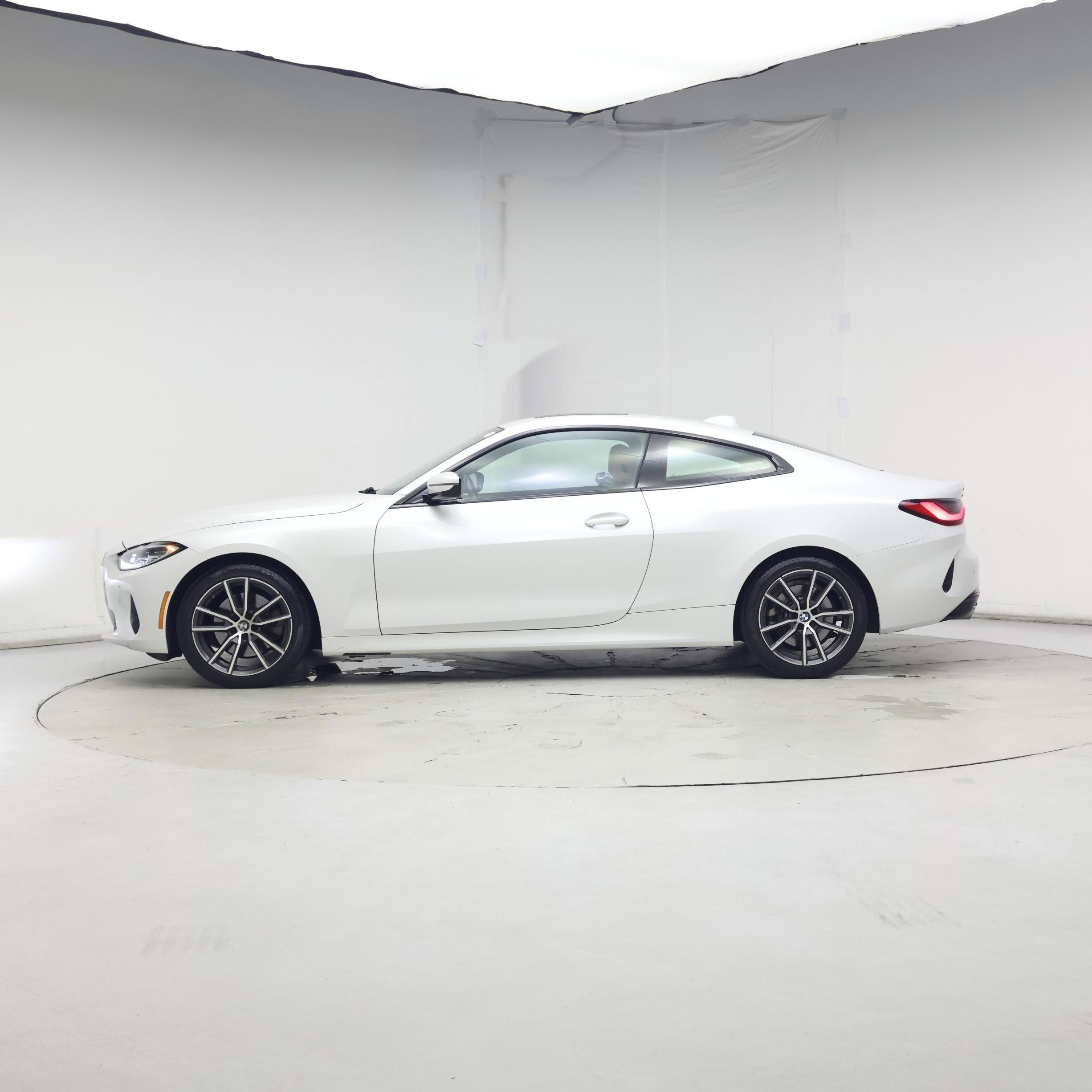Thumbnail: 2022 BMW 4 Series - 3