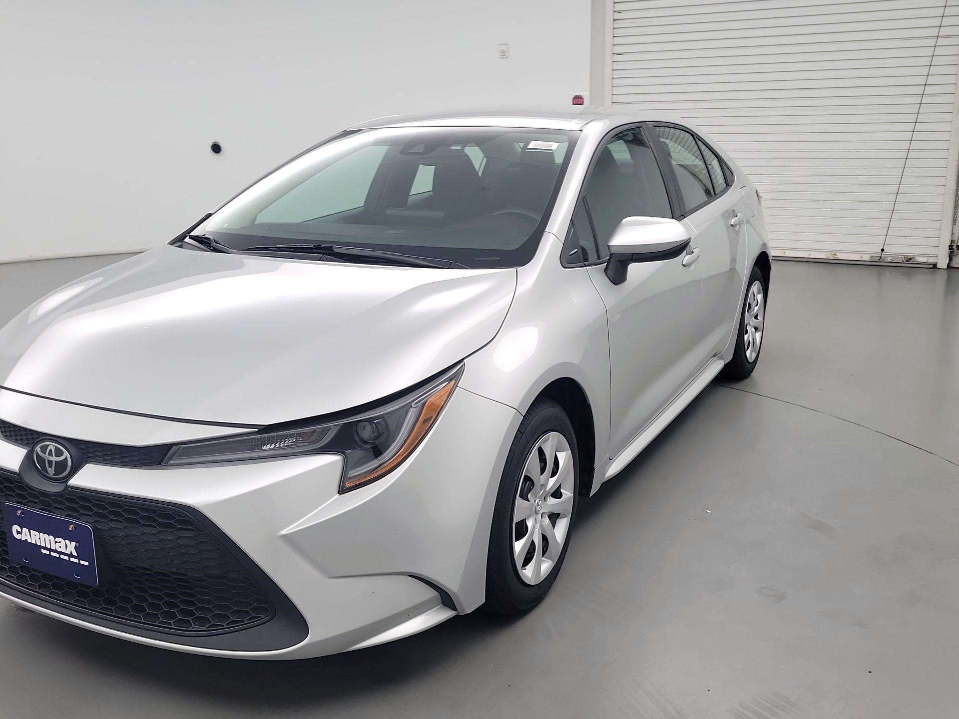 Thumbnail: 2022 Toyota Corolla - 3
