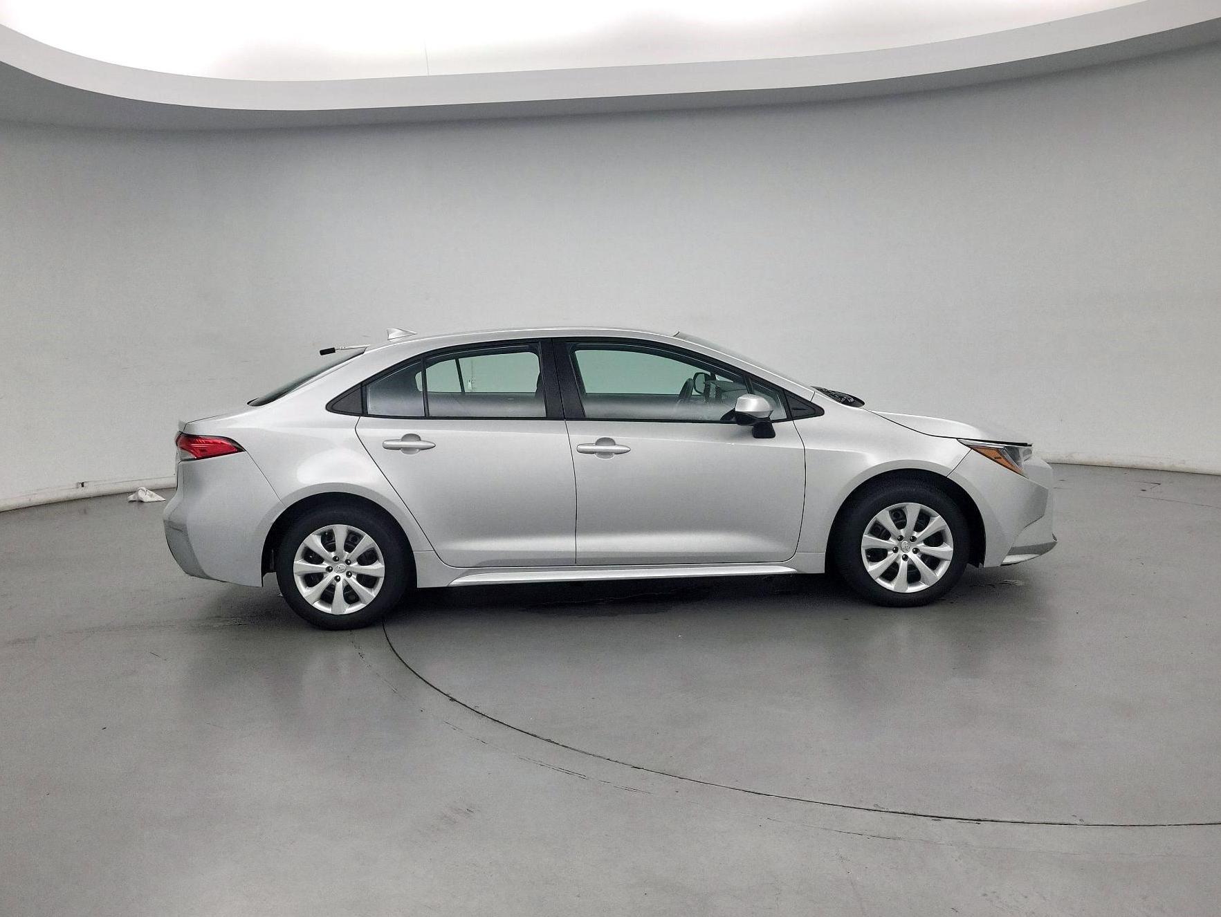 Thumbnail: 2022 Toyota Corolla - 4