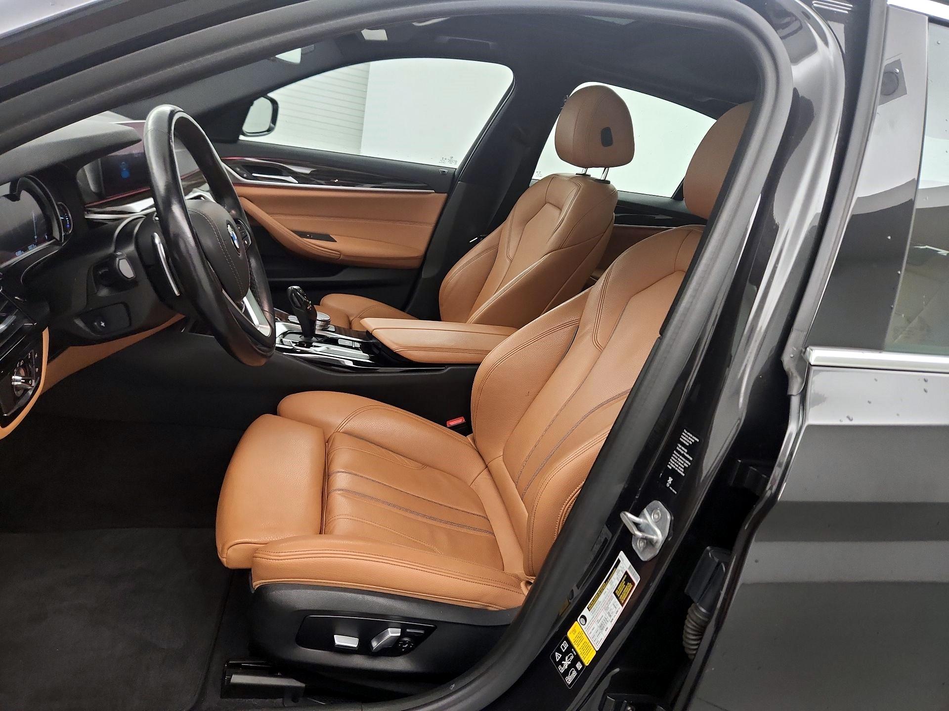 Thumbnail: 2019 BMW 5 Series - 9