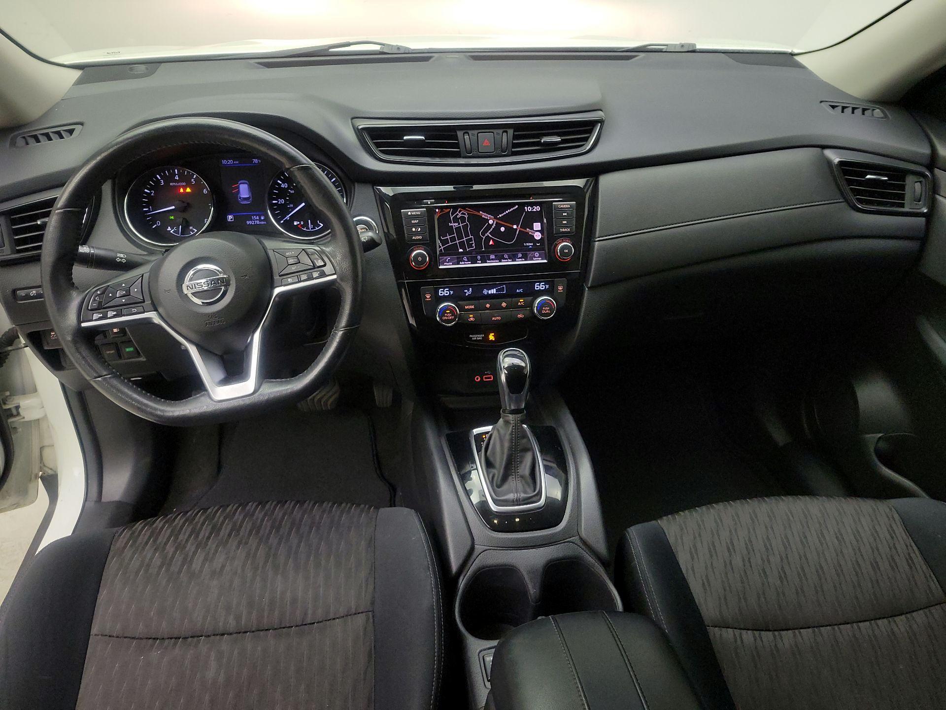 Thumbnail: 2018 Nissan Rogue - 9
