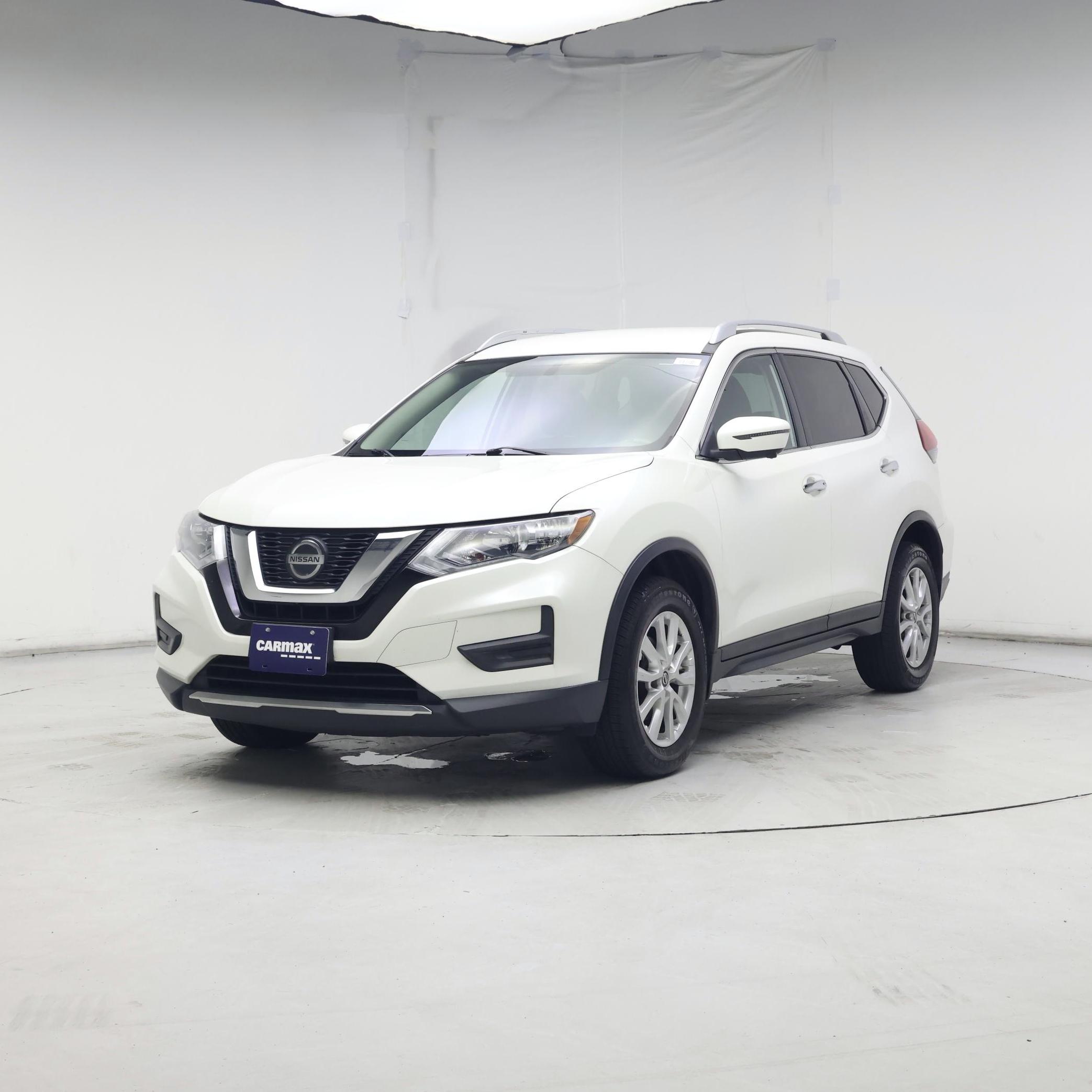 Thumbnail: 2018 Nissan Rogue - 4