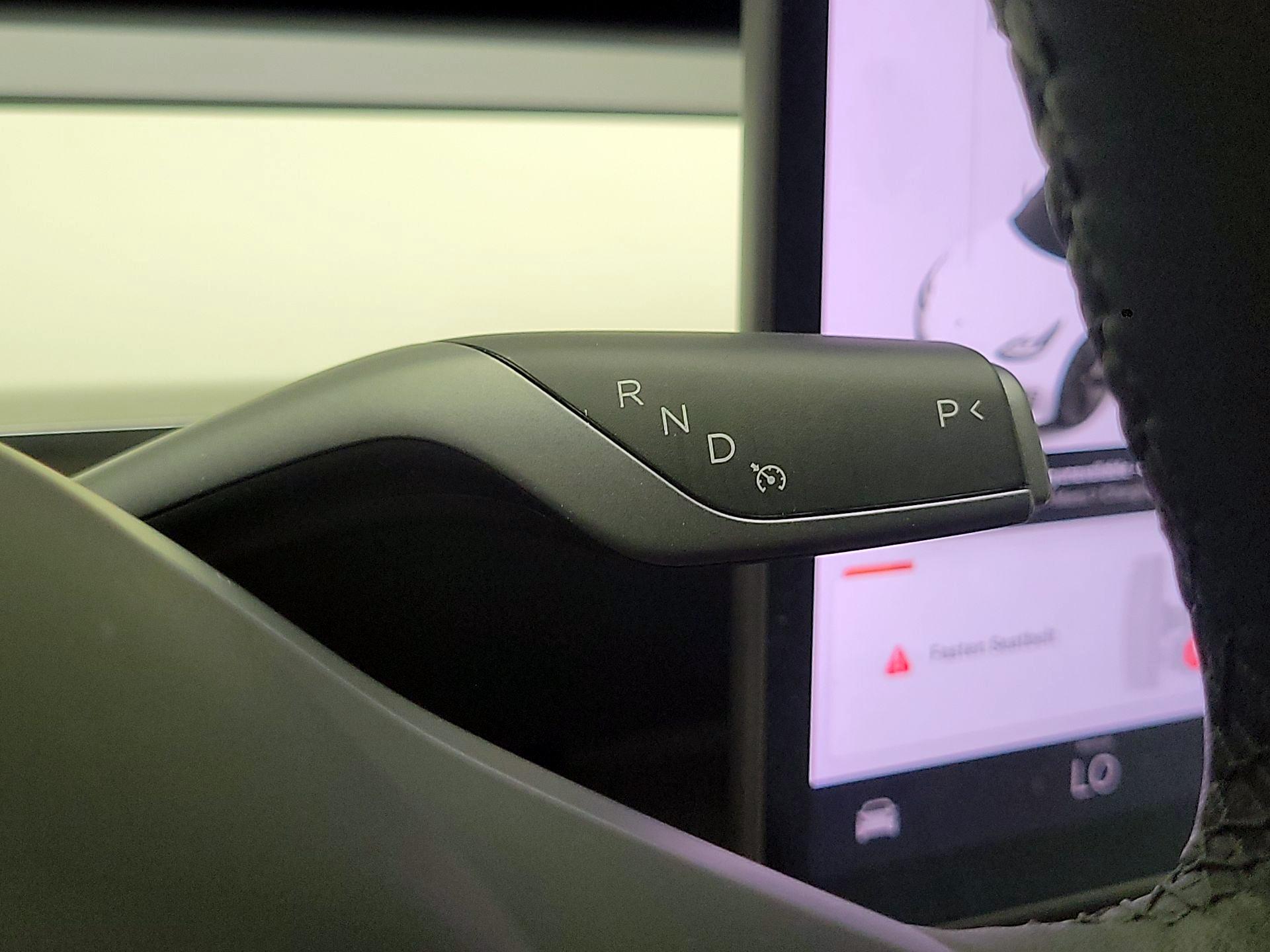 Thumbnail: 2022 Tesla Model 3 - 17