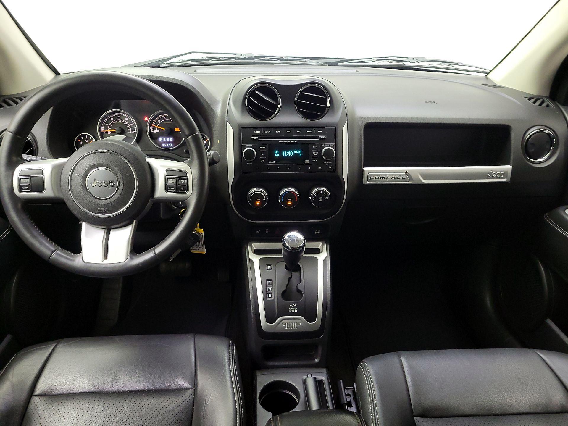 Thumbnail: 2015 Jeep Compass - 9