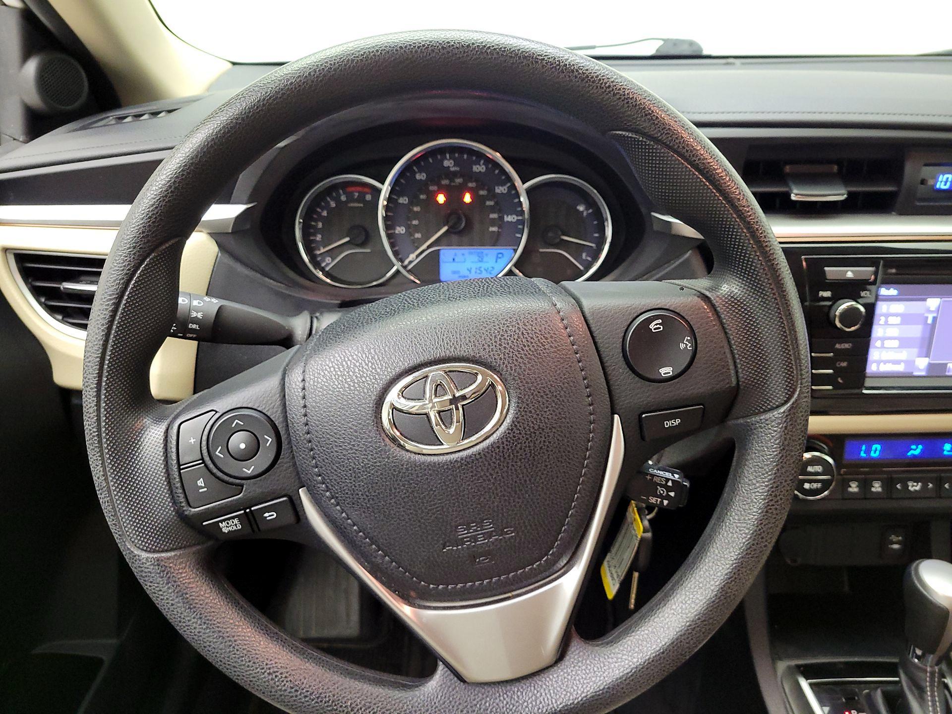 Thumbnail: 2014 Toyota Corolla - 10