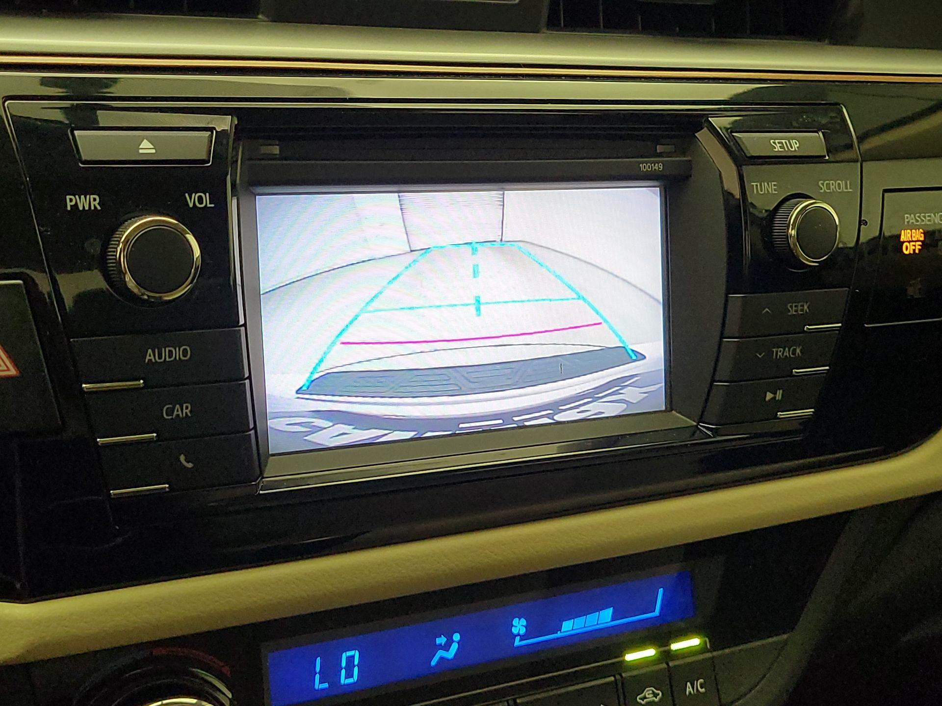 Thumbnail: 2014 Toyota Corolla - 14